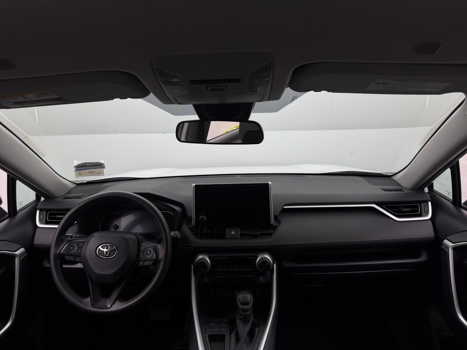Thumbnail: 2025 Toyota RAV4 - 3