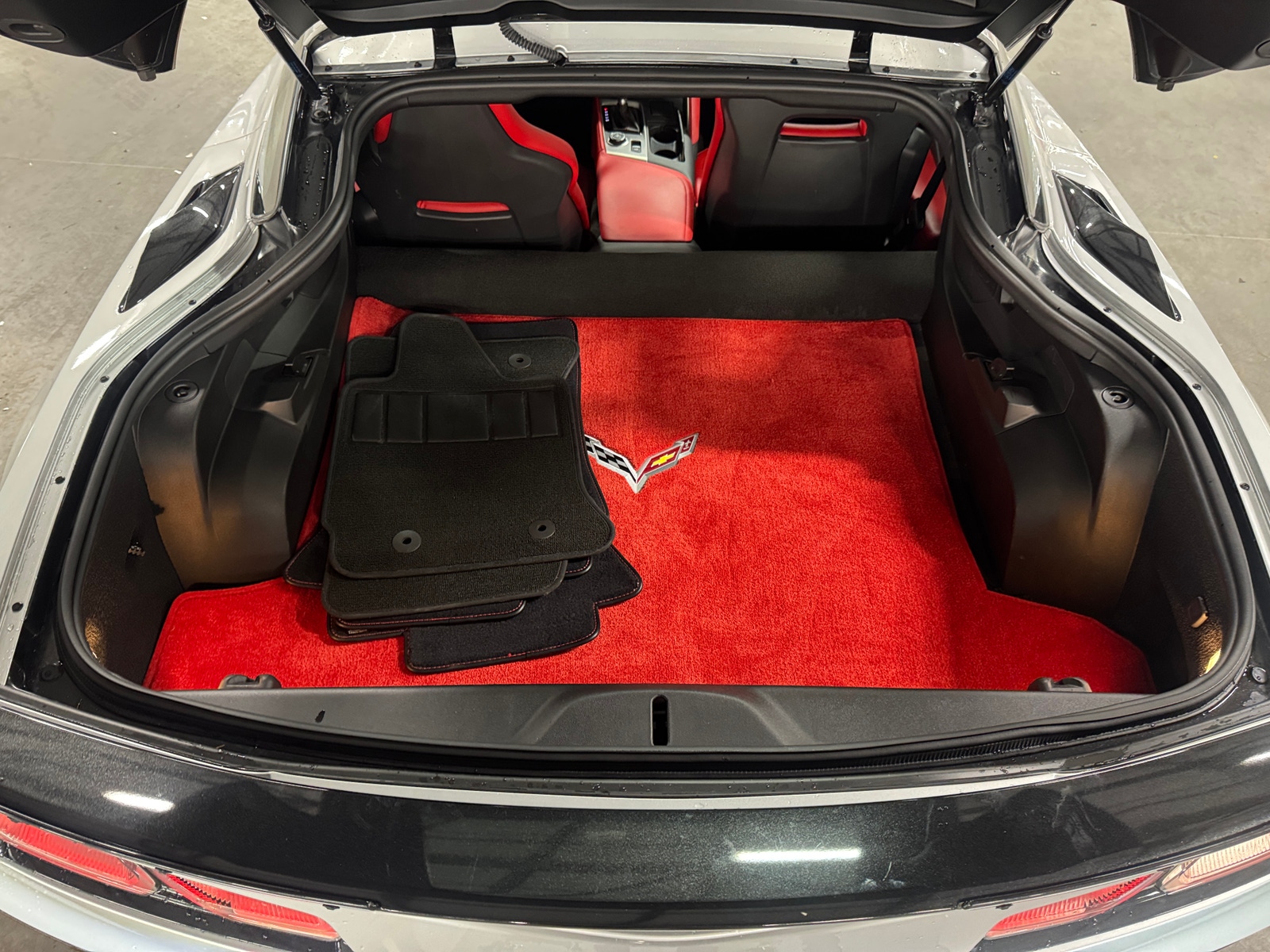 Thumbnail: 2019 Chevrolet Corvette - 4