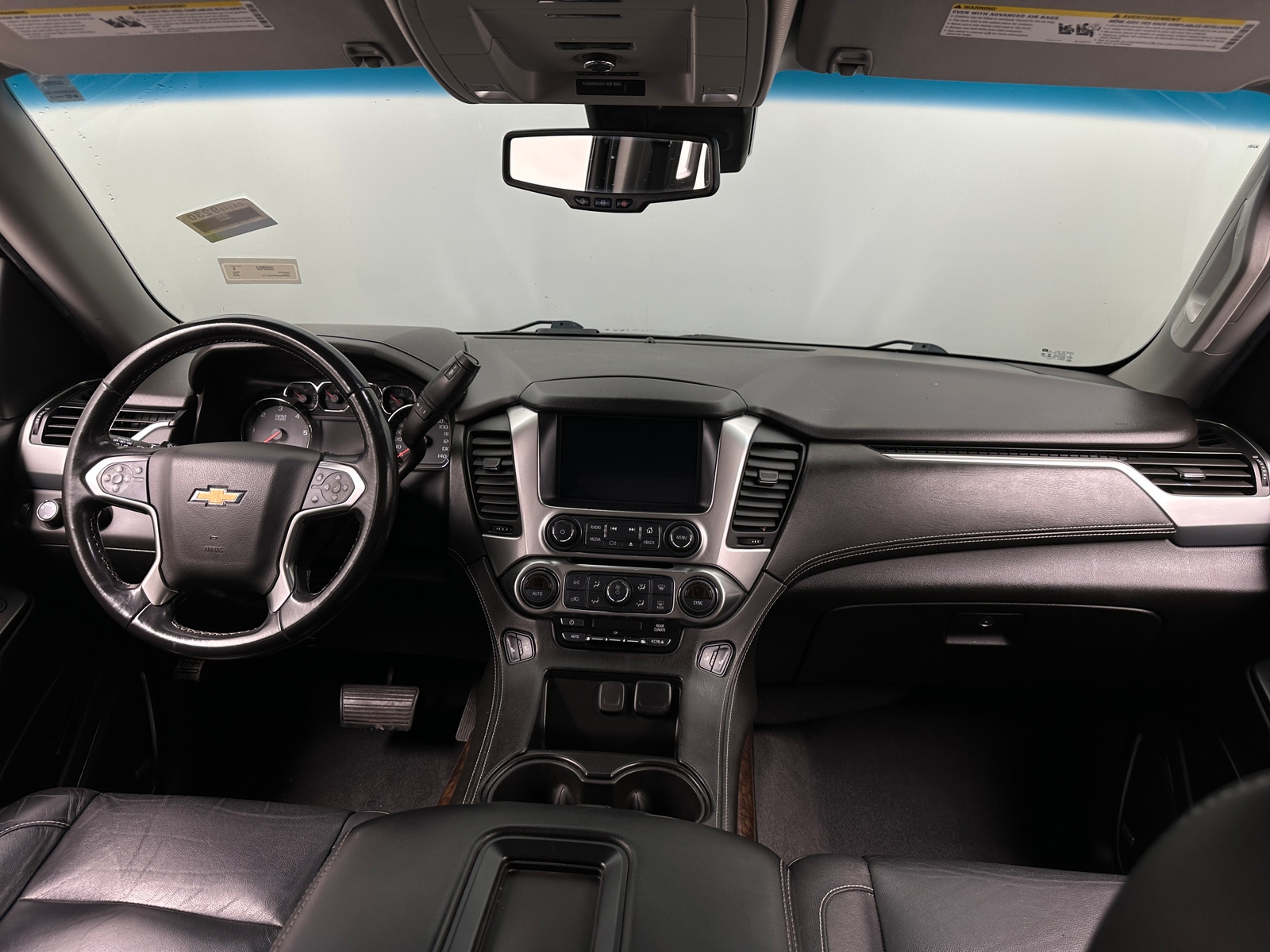 Thumbnail: 2019 Chevrolet Tahoe - 2