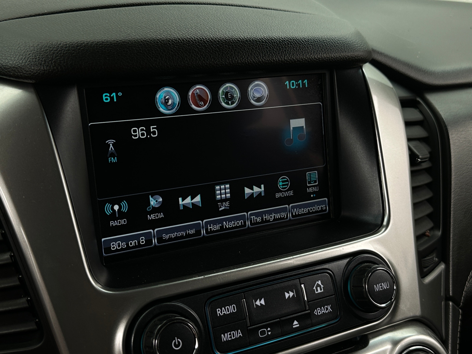 Thumbnail: 2019 Chevrolet Tahoe - 3