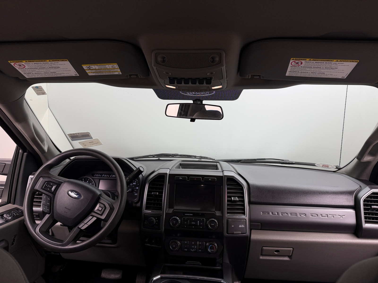 Thumbnail: 2019 Ford Econoline - 3