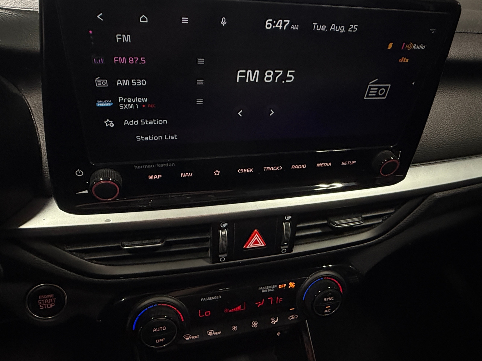 Thumbnail: 2024 Kia Forte - 3
