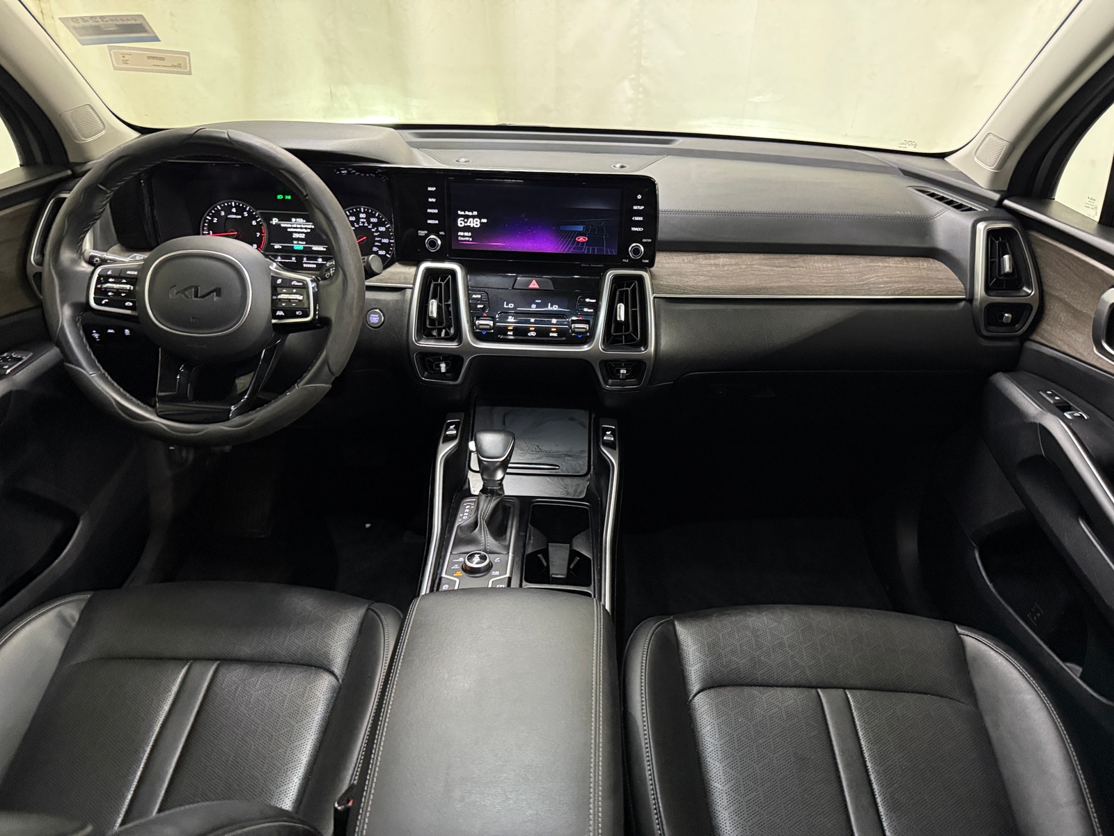 Thumbnail: 2022 Kia Sorento - 2