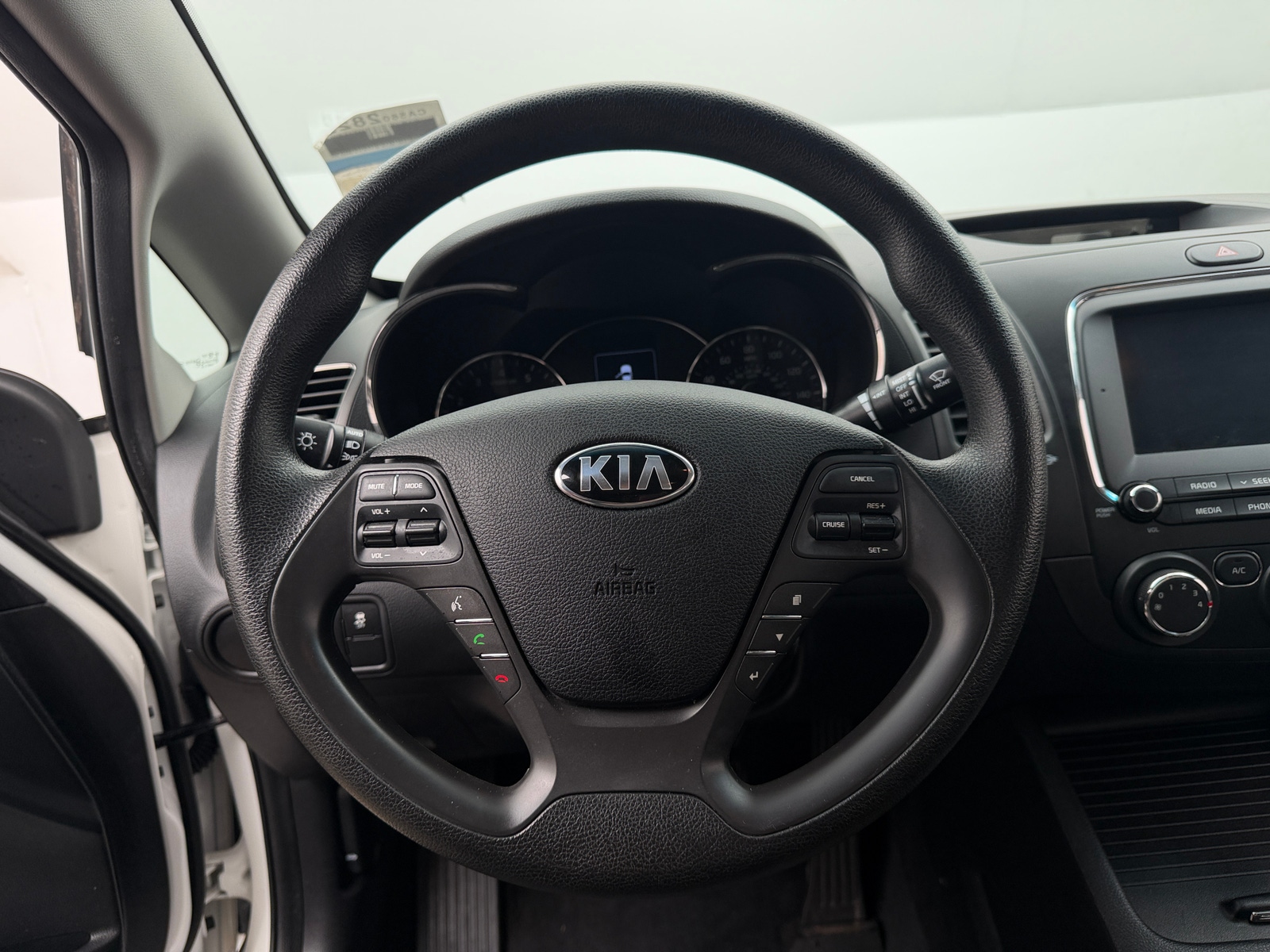 Thumbnail: 2018 Kia Forte - 5