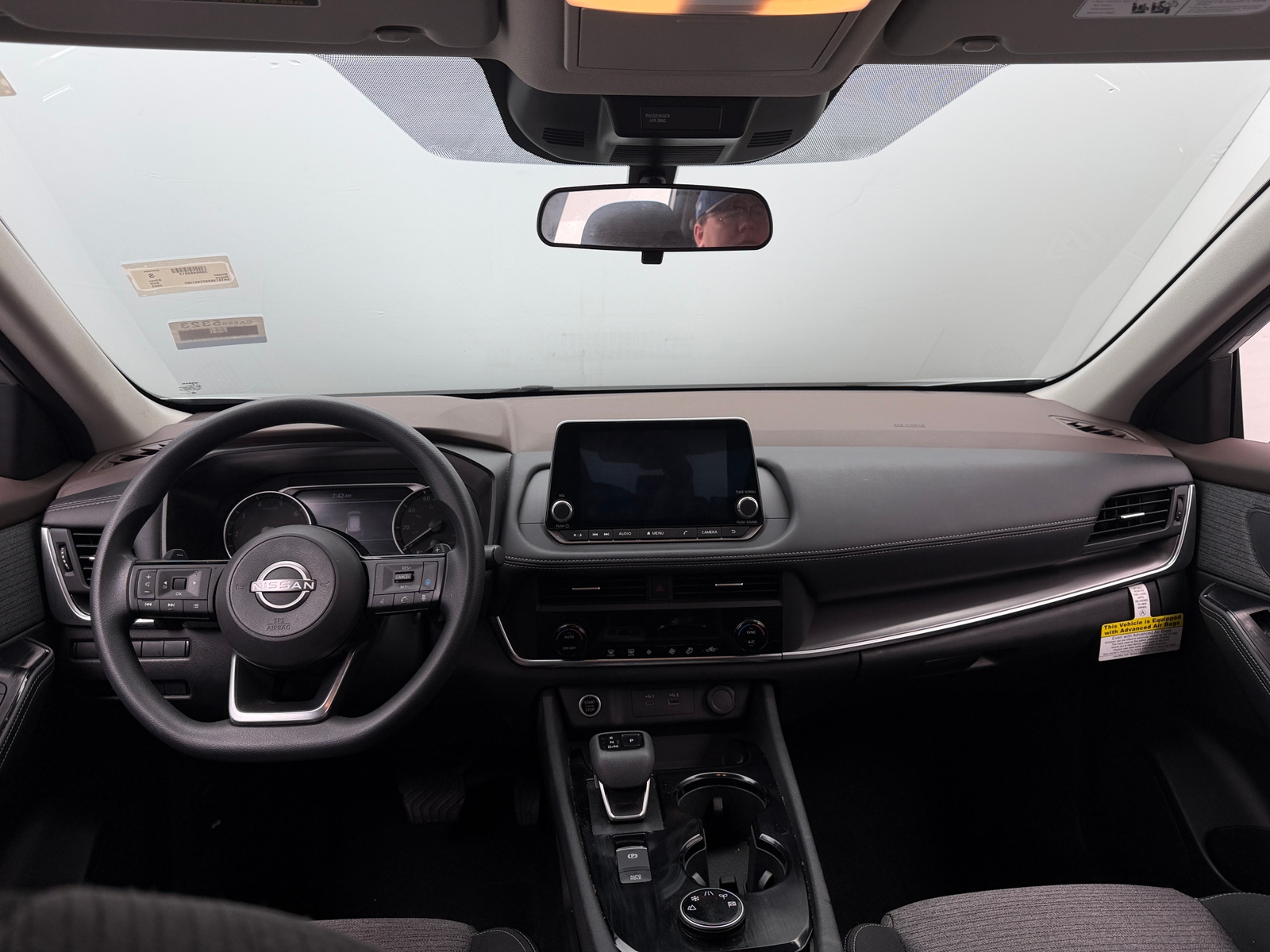 Thumbnail: 2023 Nissan Rogue - 3