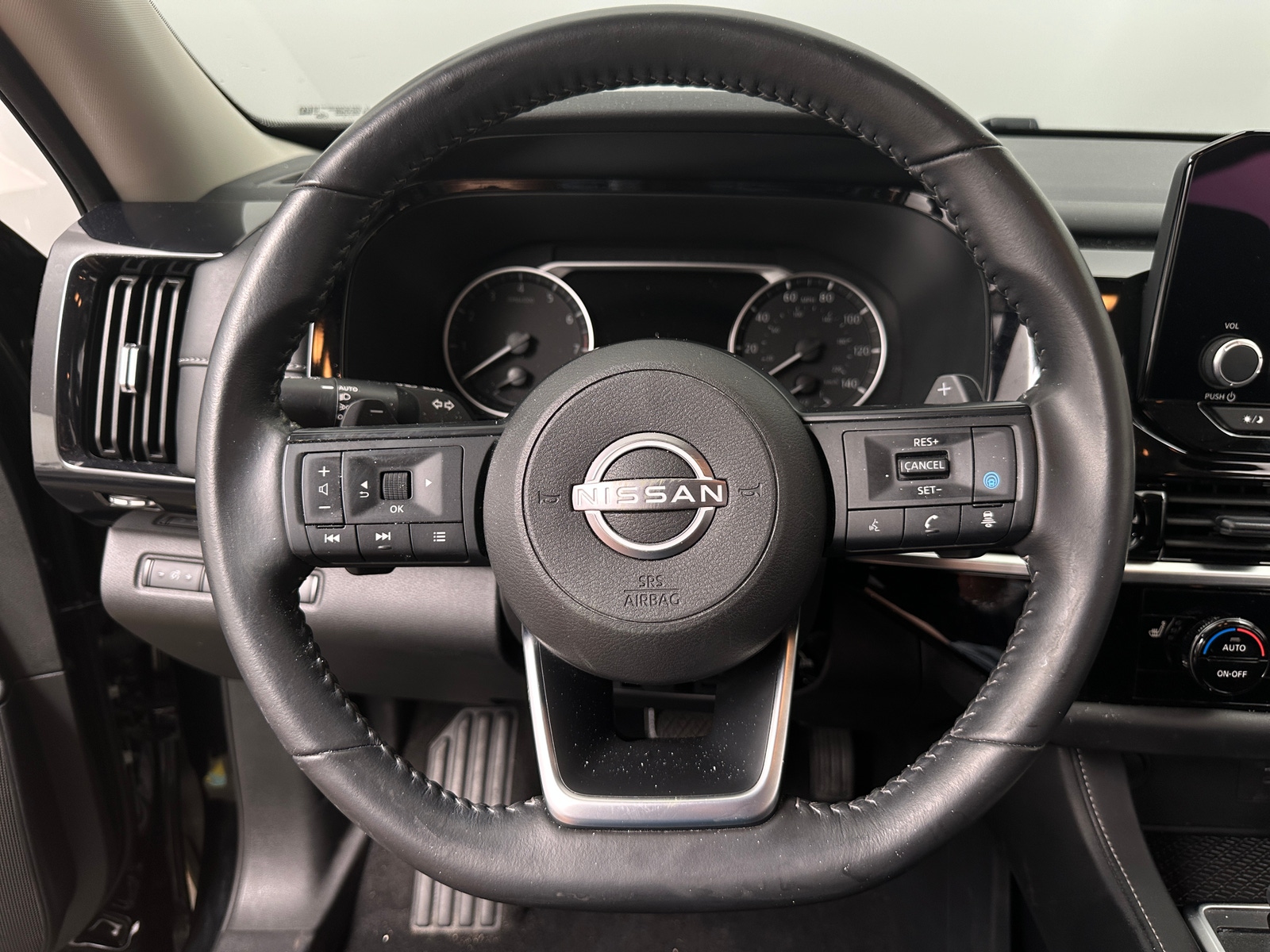 Thumbnail: 2025 Nissan Pathfinder - 5