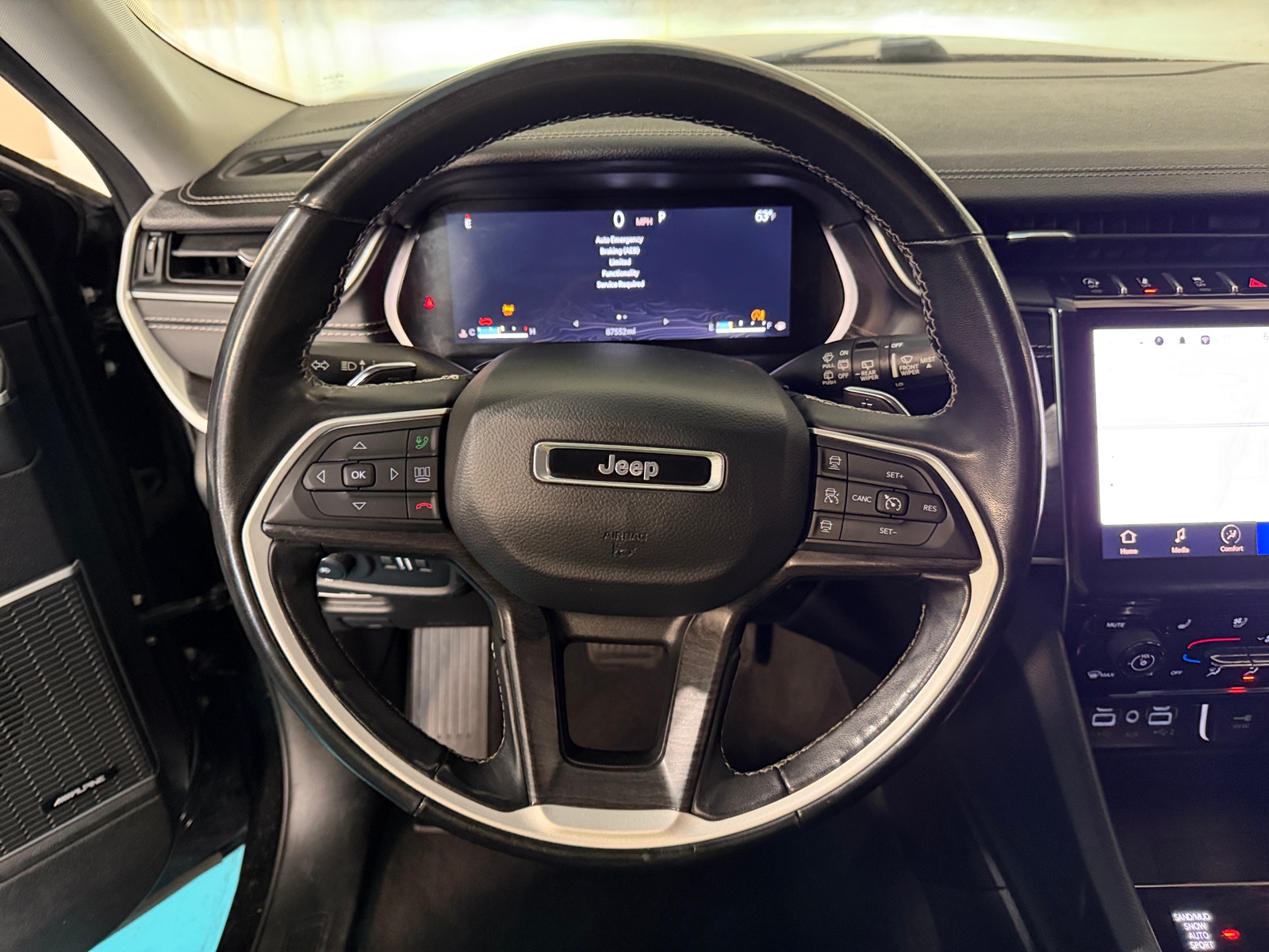 Thumbnail: 2022 Jeep Grand Cherokee L - 4
