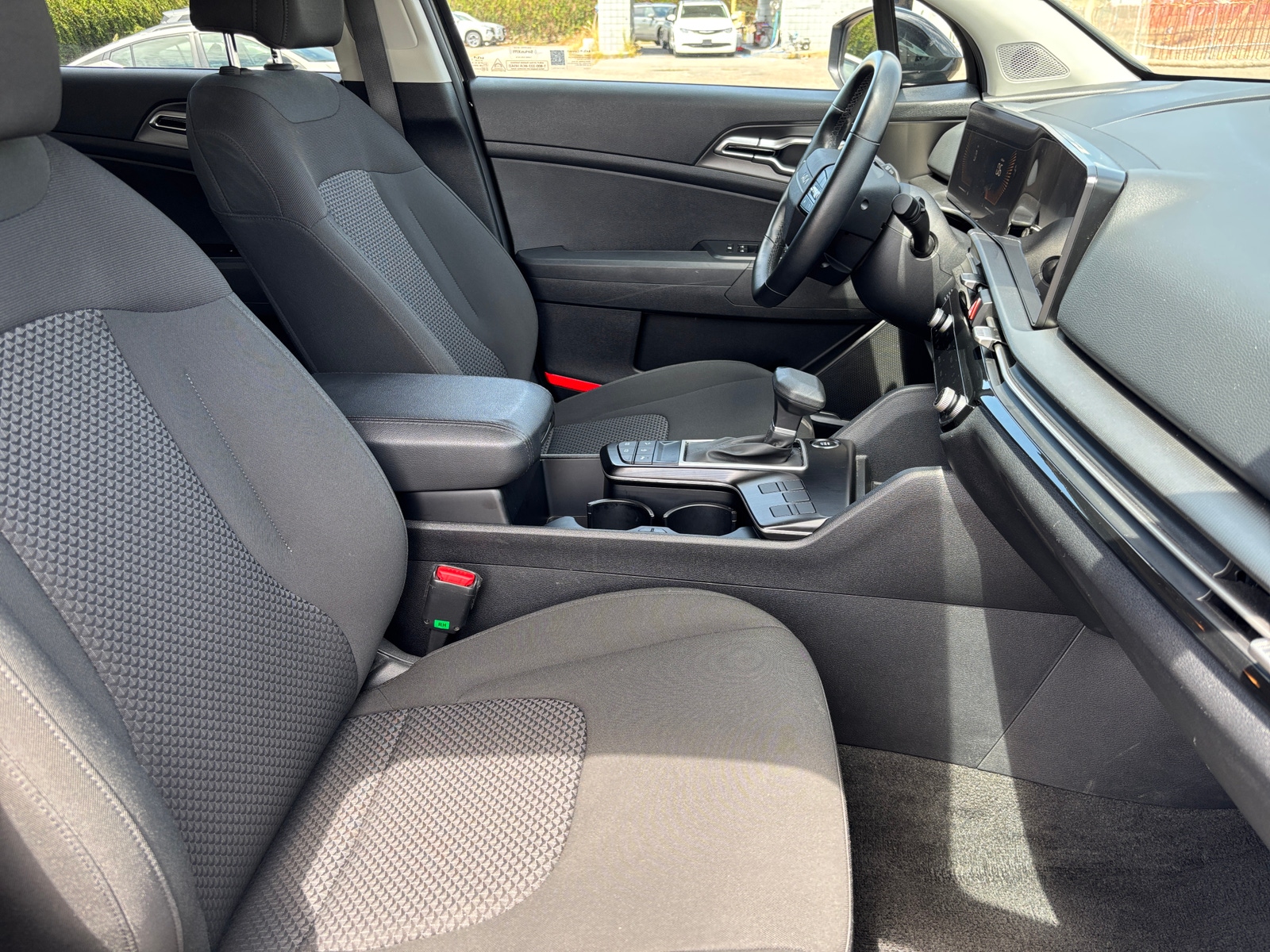 Thumbnail: 2026 Kia Sportage - 2