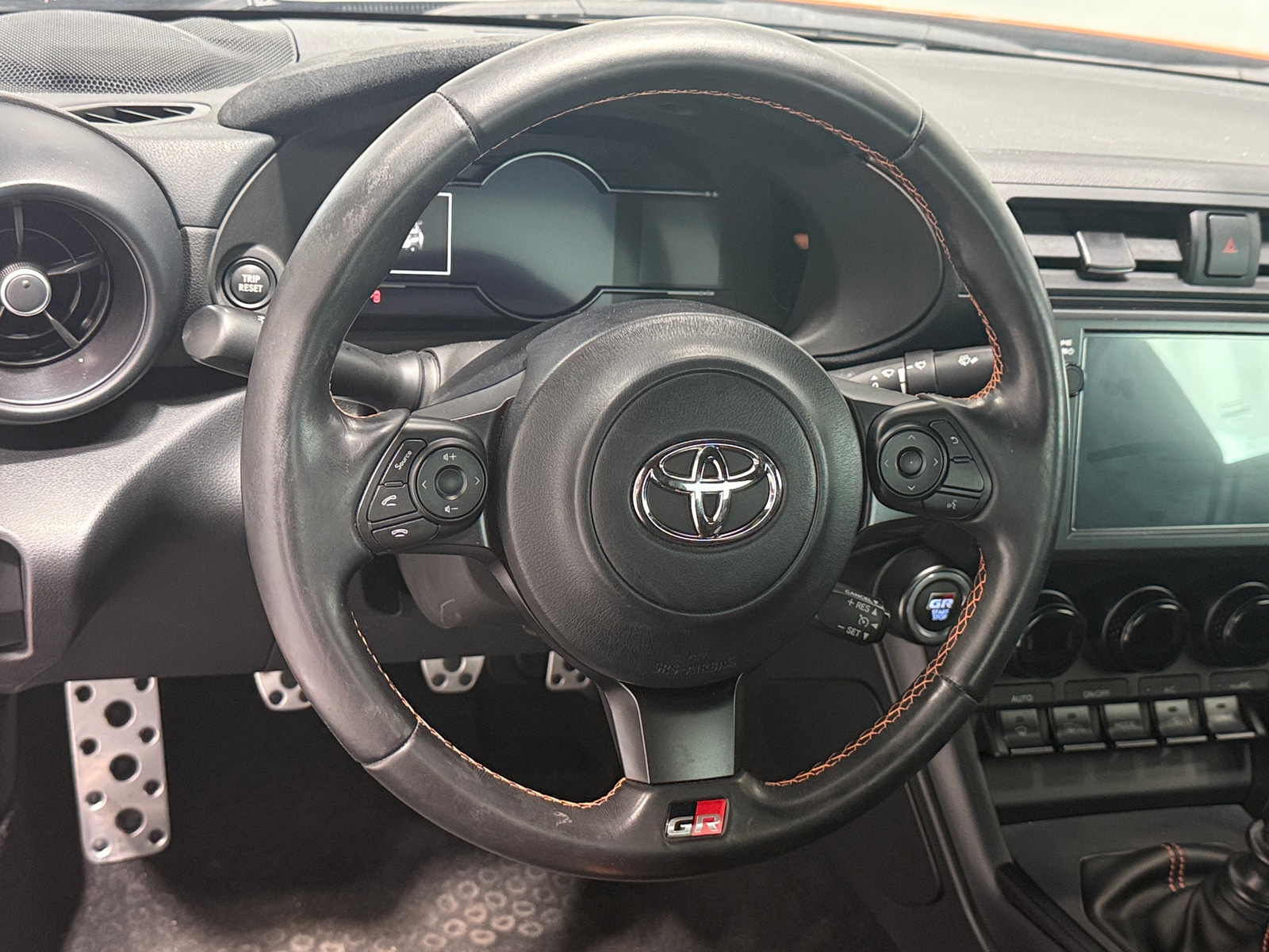 Thumbnail: 2023 Toyota GR86 - 4