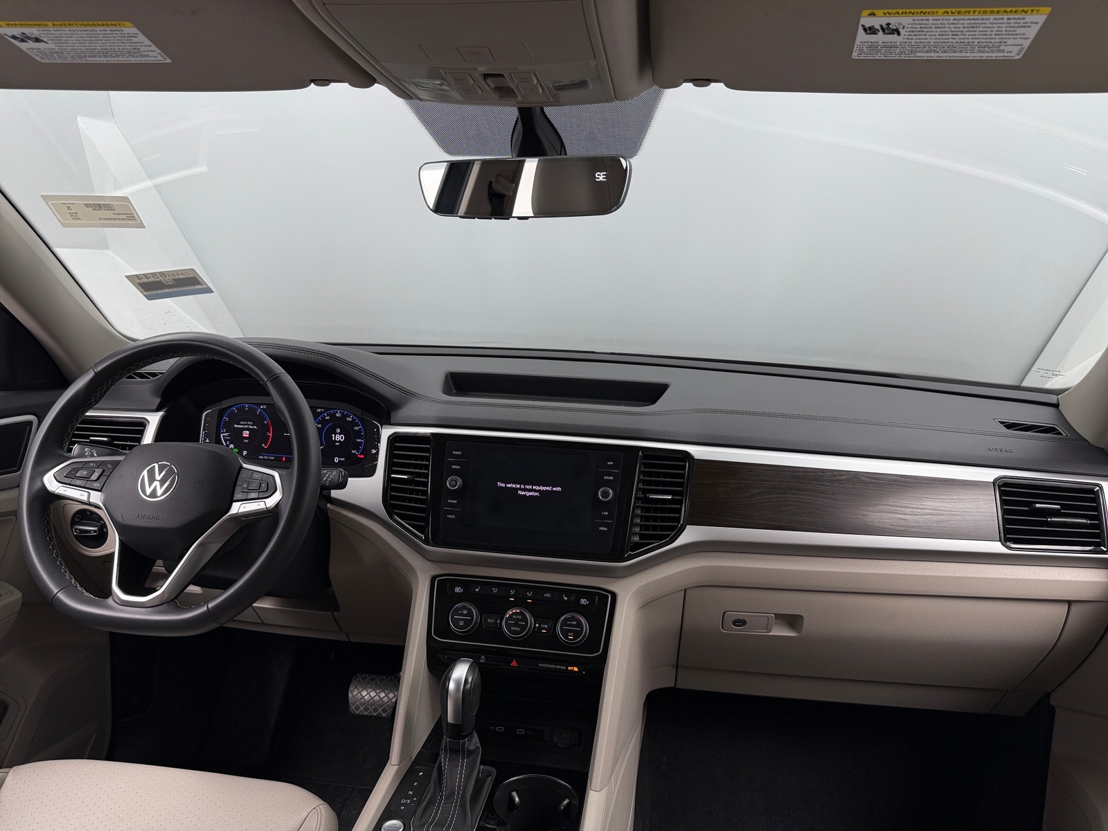Thumbnail: 2022 Volkswagen Atlas - 3