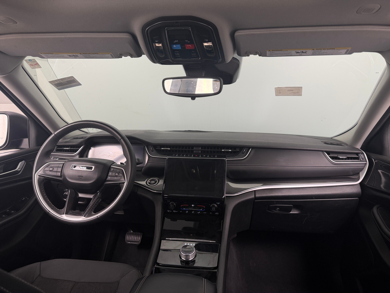 Thumbnail: 2023 Jeep Grand Cherokee L - 3