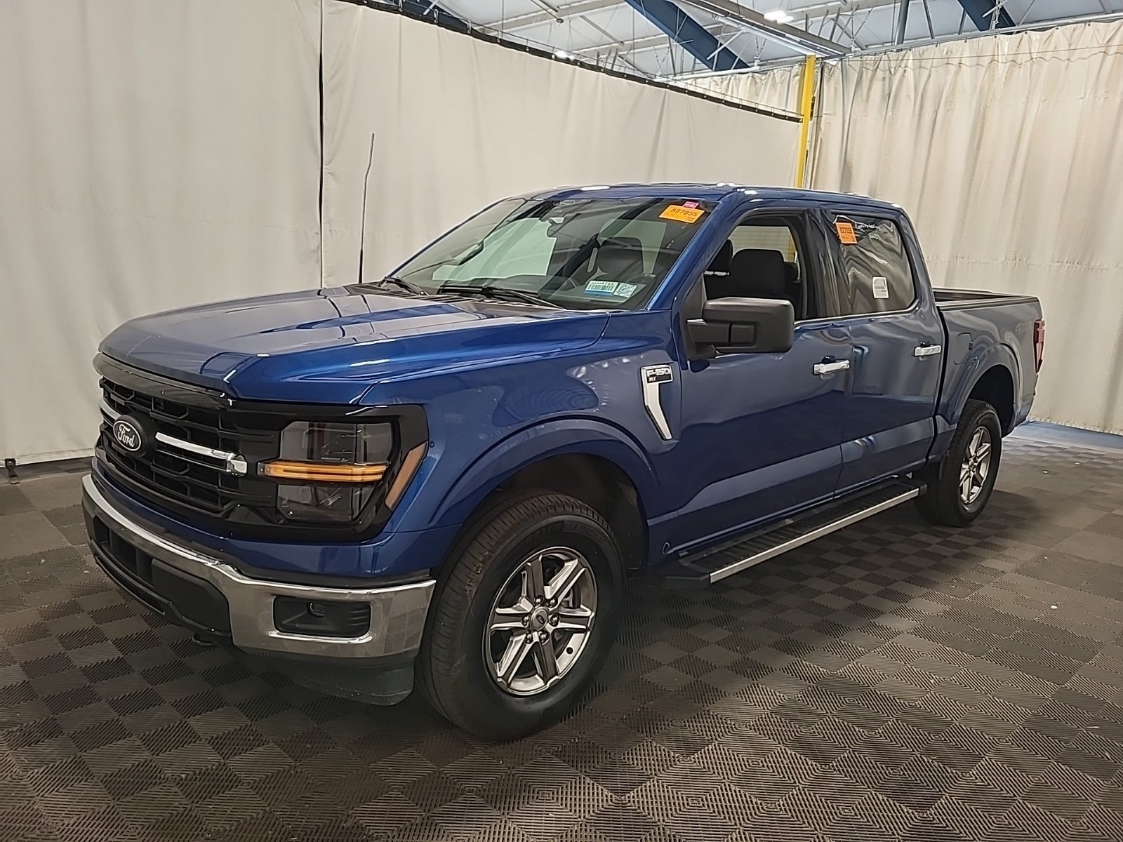 2025 Ford F-150 XLT 4WD Supercrew 5.5' Box