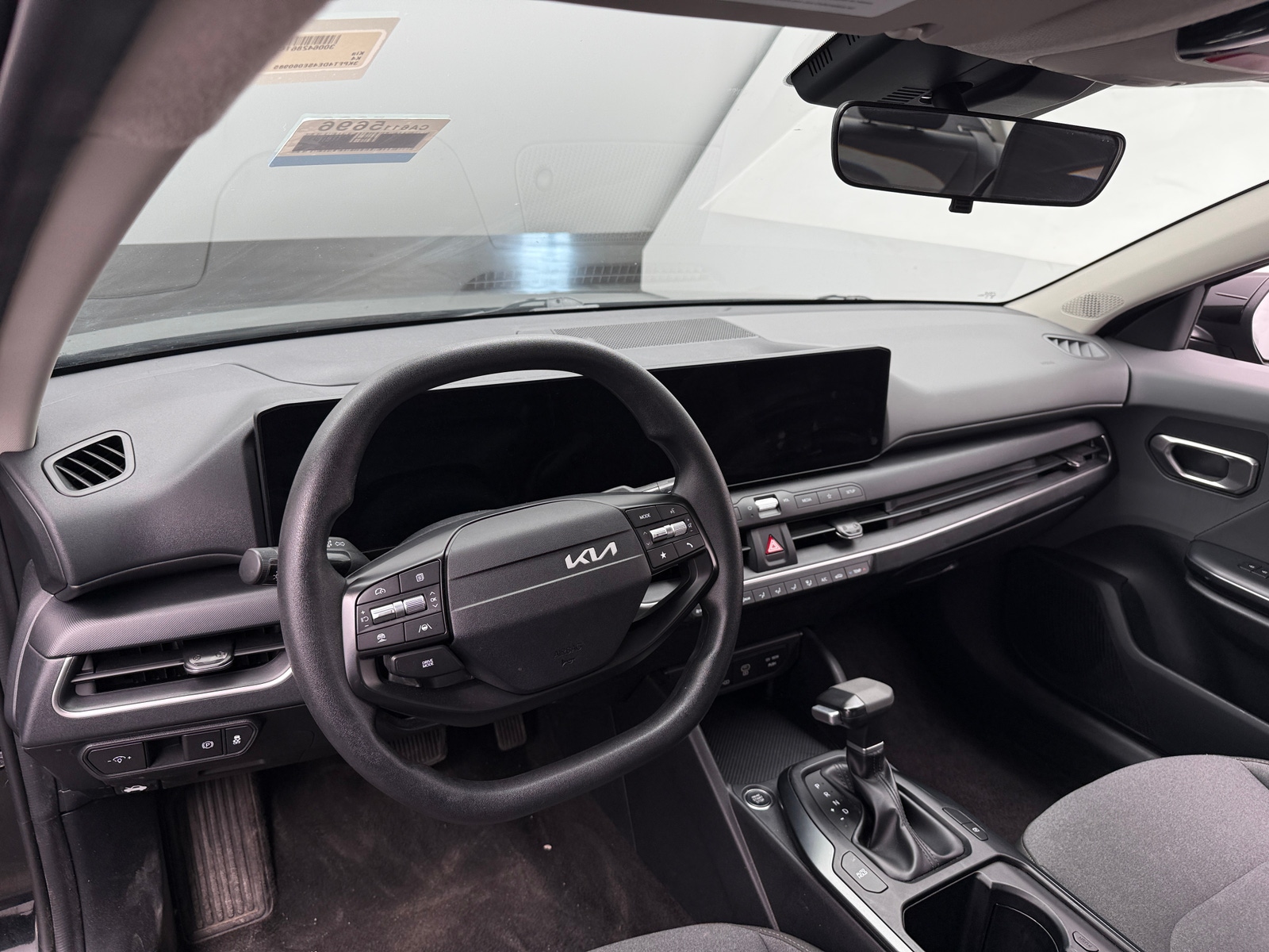 Thumbnail: 2025 Kia K4 - 3