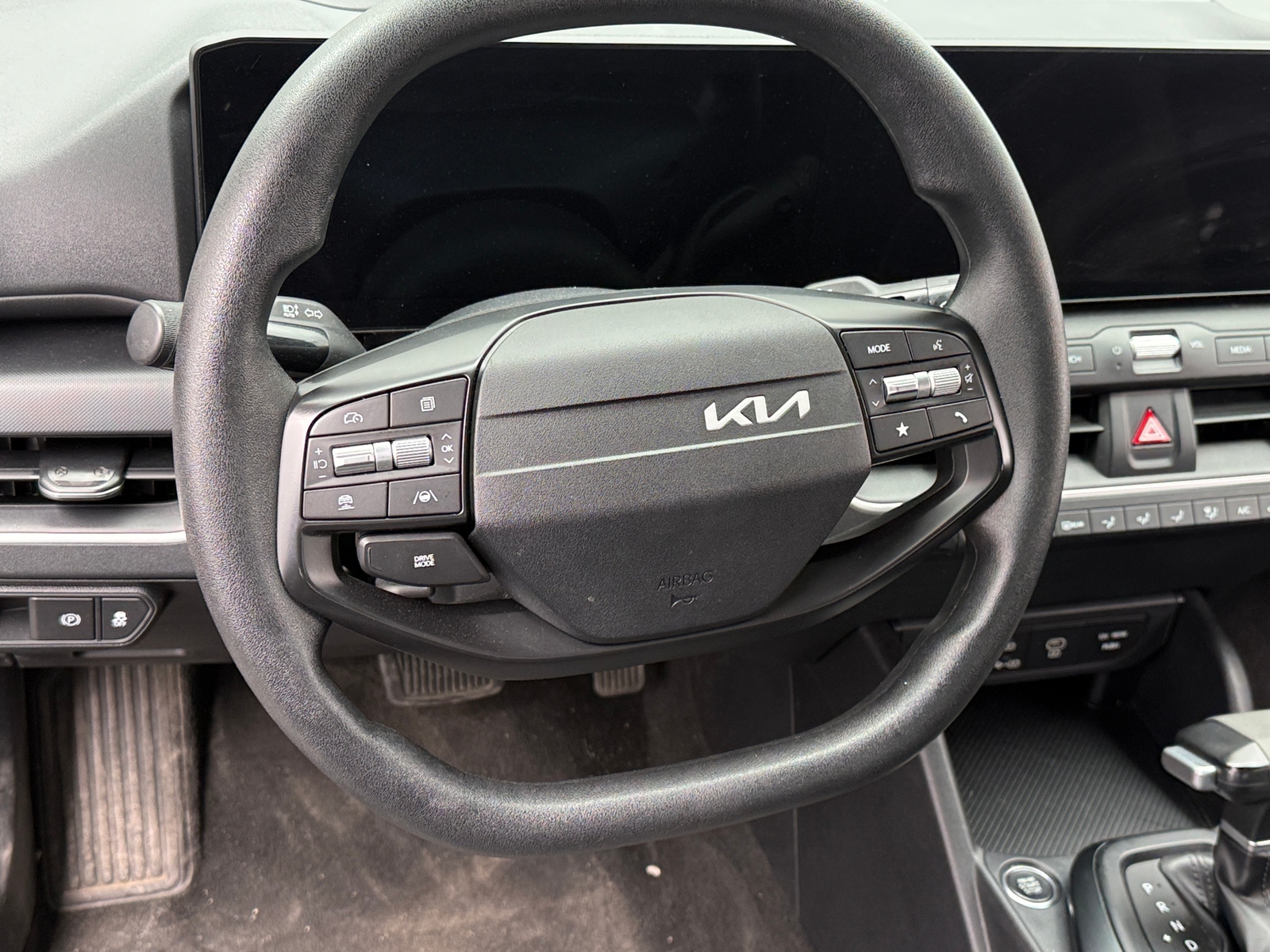 Thumbnail: 2025 Kia K4 - 5