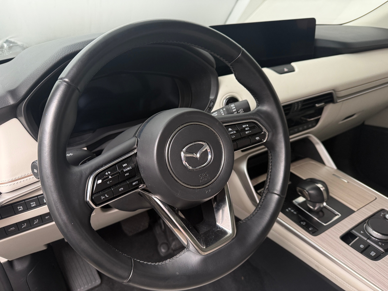 Thumbnail: 2024 Mazda CX-90 - 4