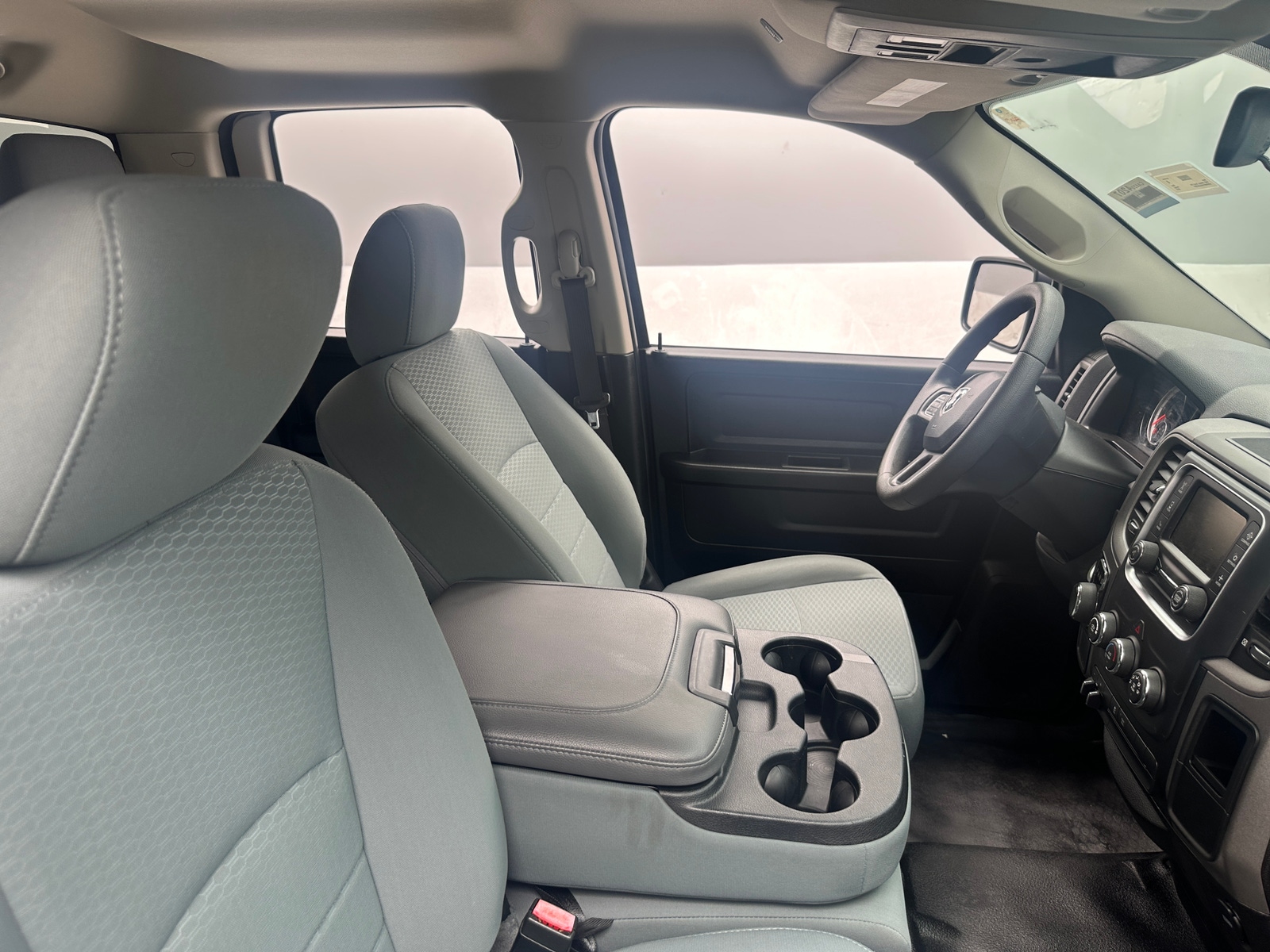 Thumbnail: 2019 RAM 1500 Classic - 2