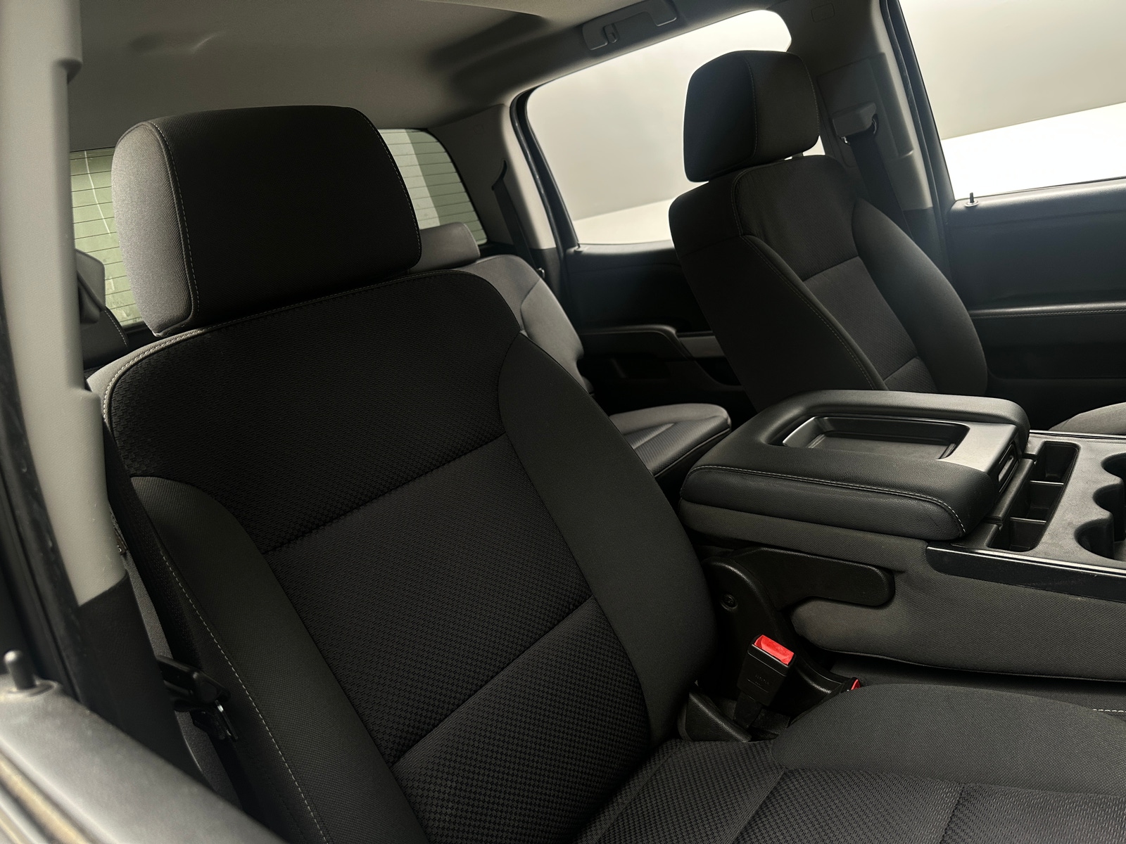 Thumbnail: 2018 Chevrolet Silverado 1500 - 2