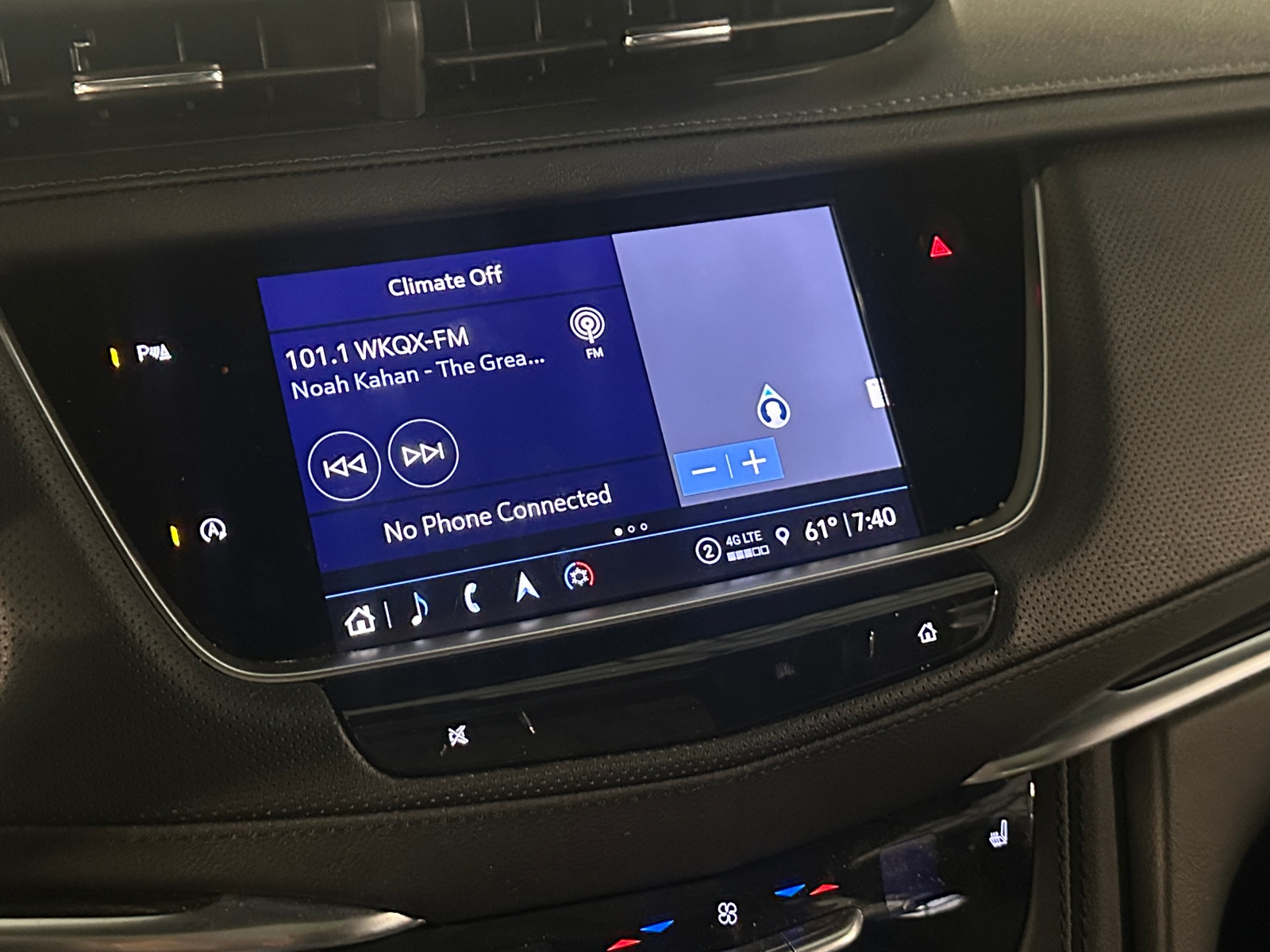 Thumbnail: 2025 Cadillac XT5 - 3