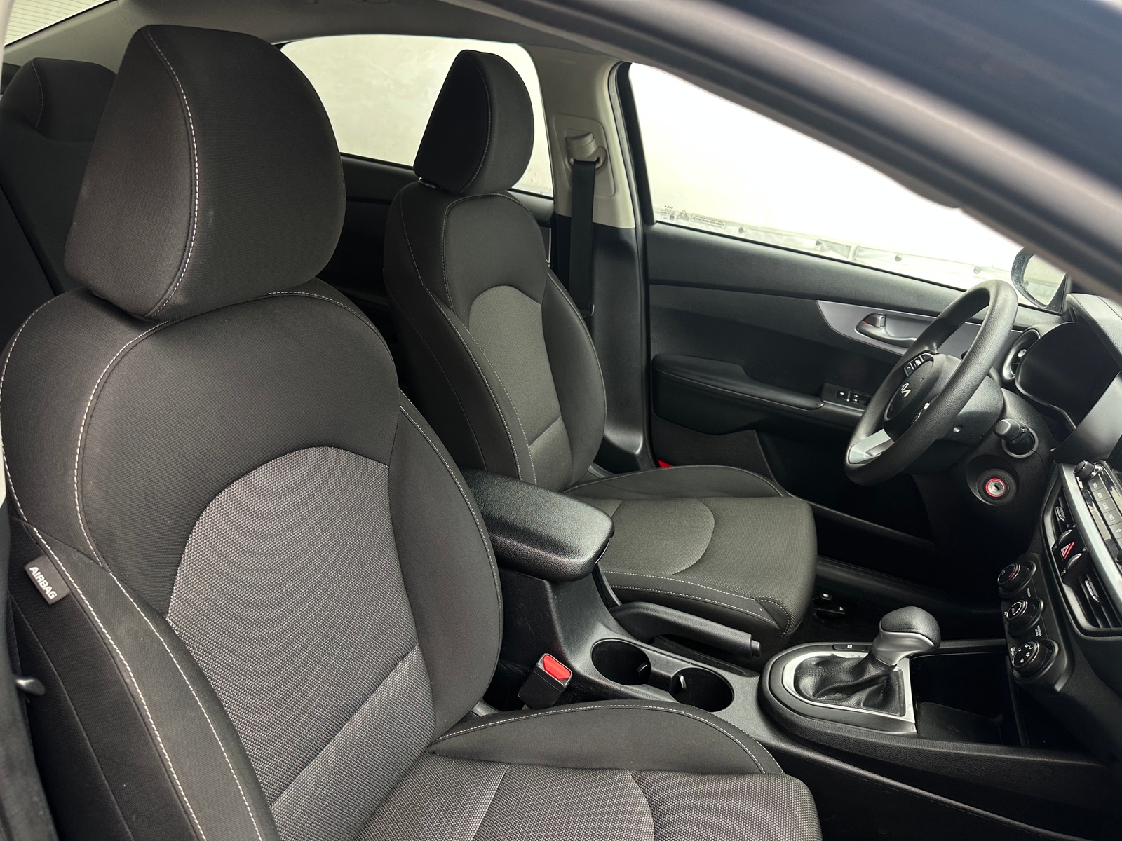 Thumbnail: 2024 Kia Forte - 2