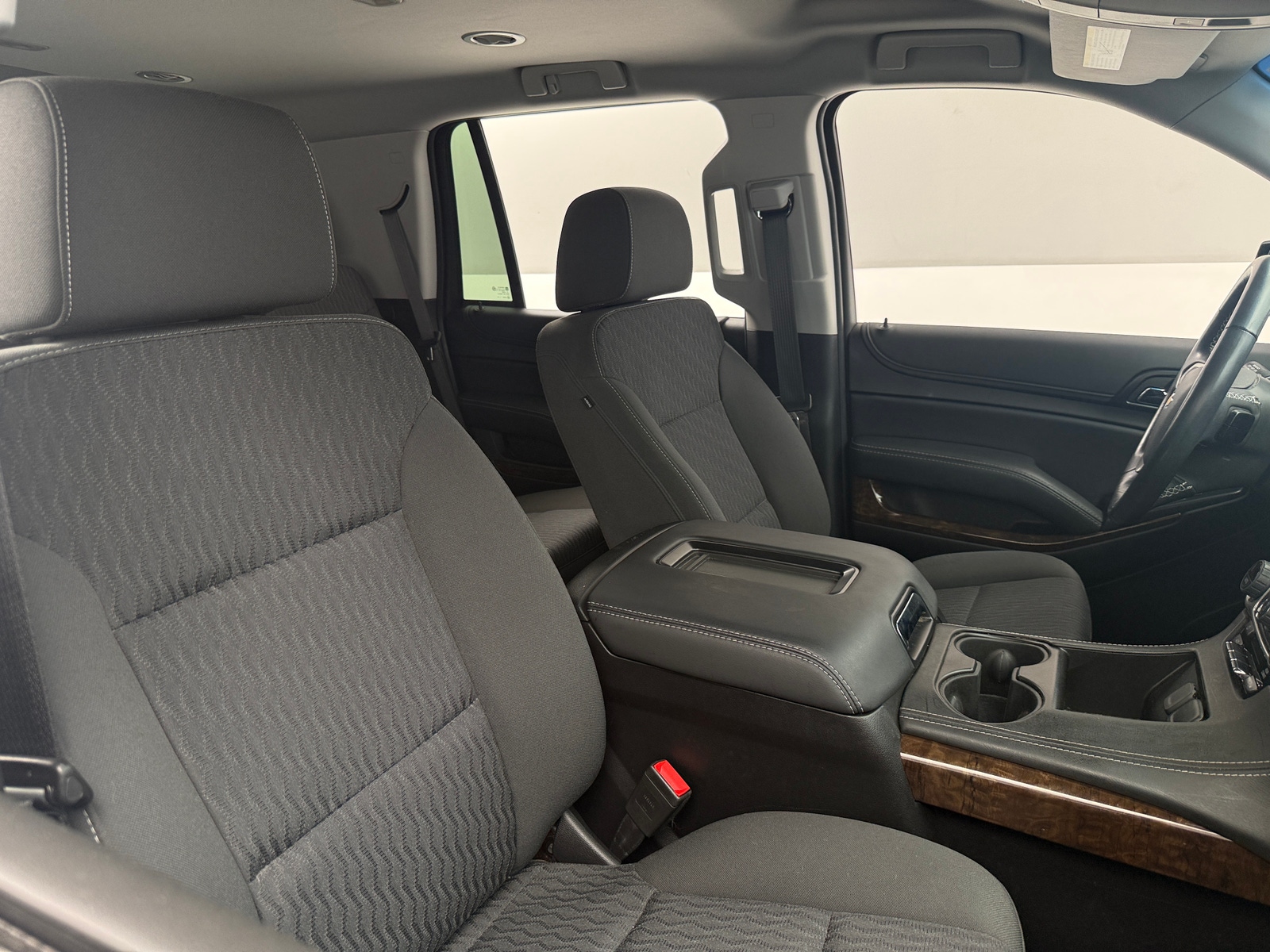 Thumbnail: 2019 Chevrolet Tahoe - 2