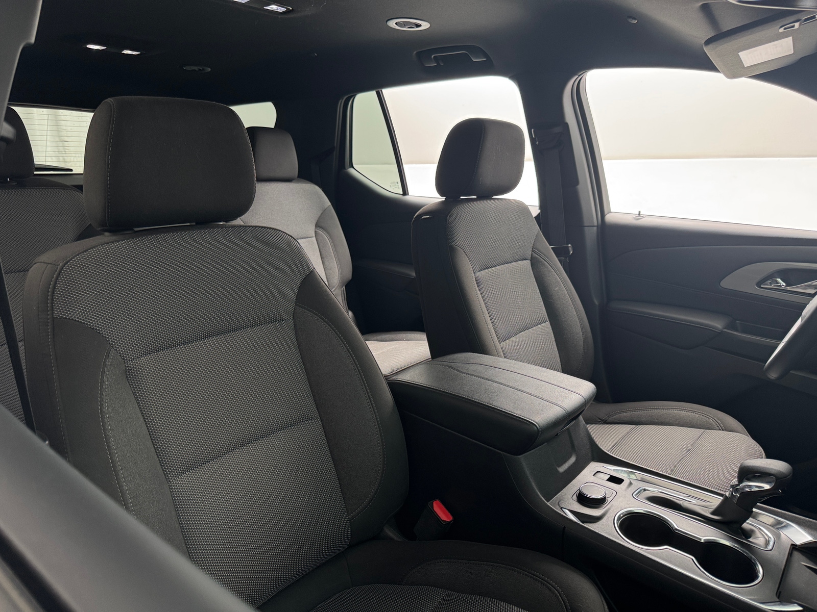 Thumbnail: 2023 Chevrolet Traverse - 2