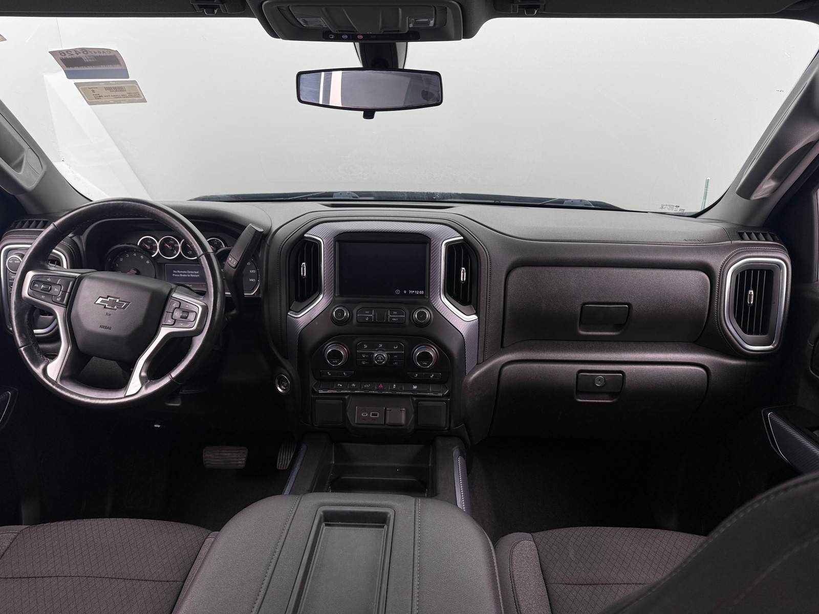 Thumbnail: 2022 Chevrolet Silverado 1500 - 3