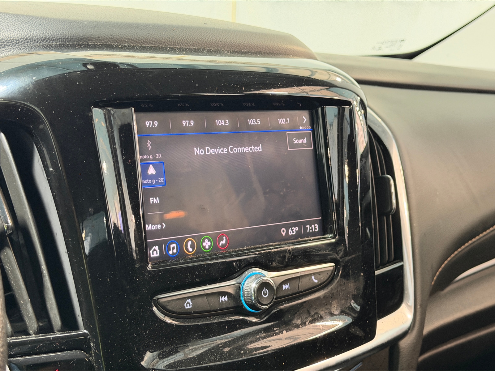 Thumbnail: 2021 Chevrolet Traverse - 4