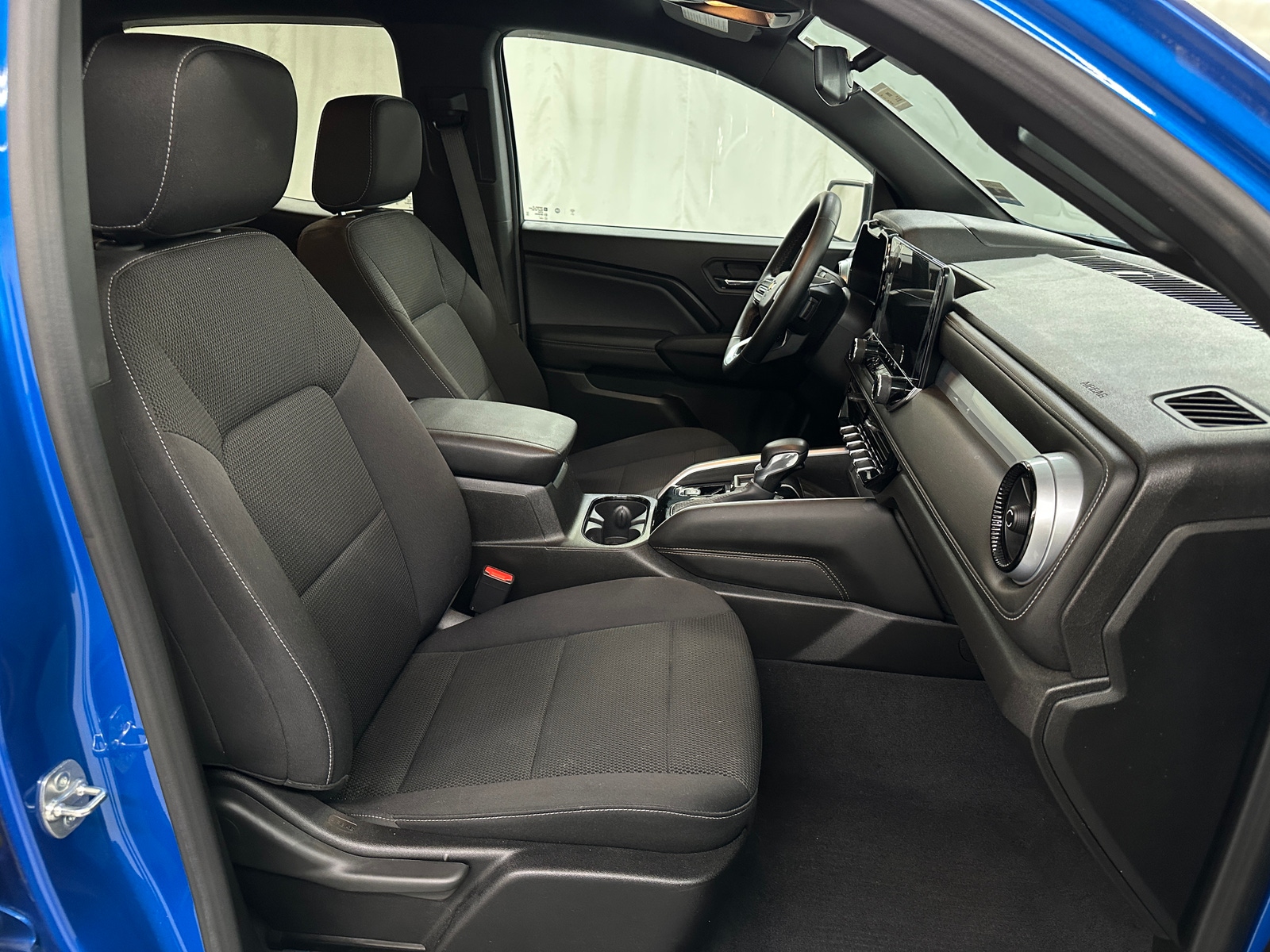 Thumbnail: 2024 Chevrolet Colorado - 2