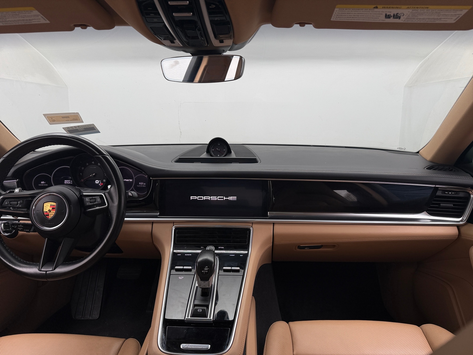 Thumbnail: 2022 Porsche Panamera - 3