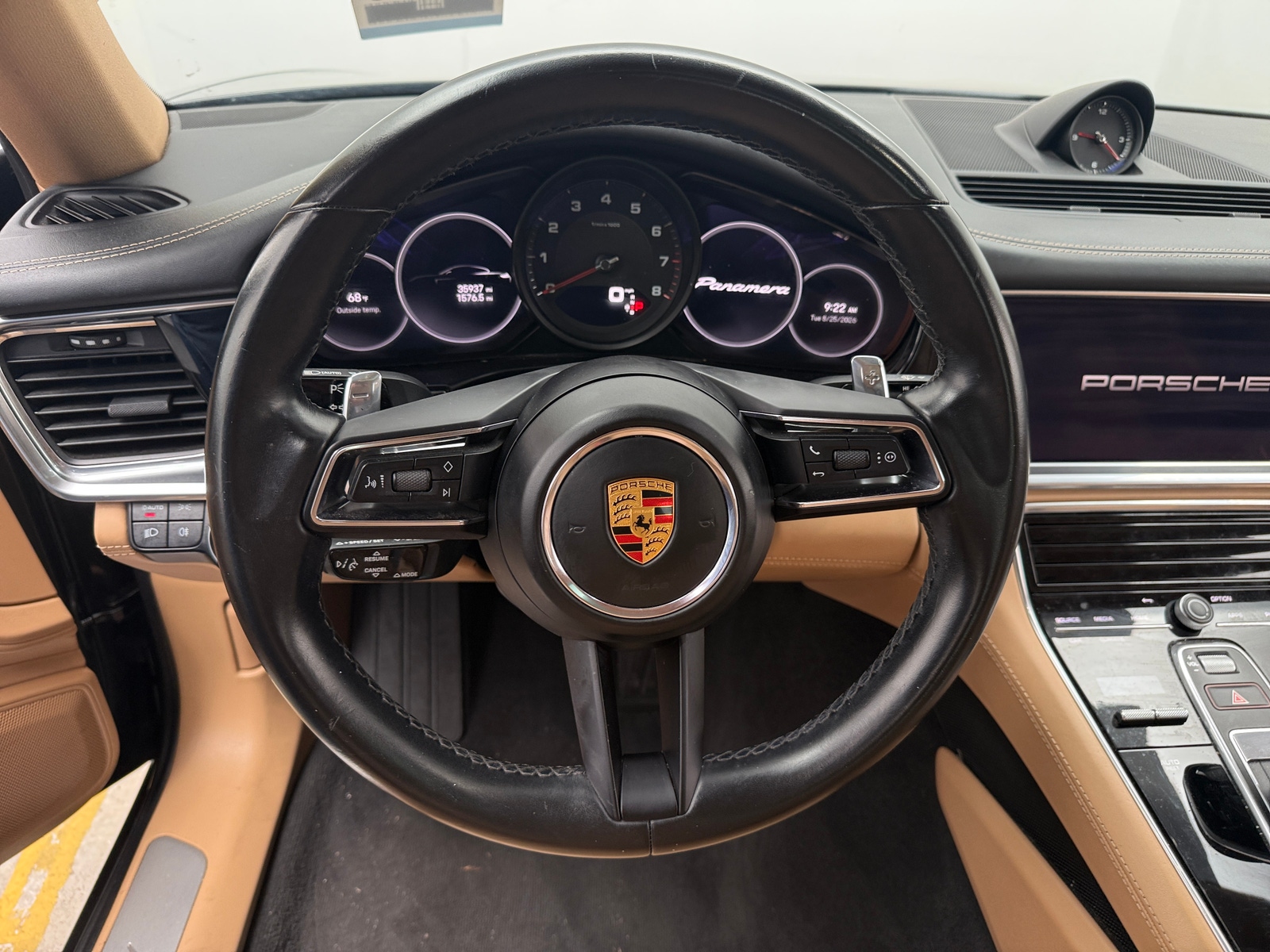 Thumbnail: 2022 Porsche Panamera - 5