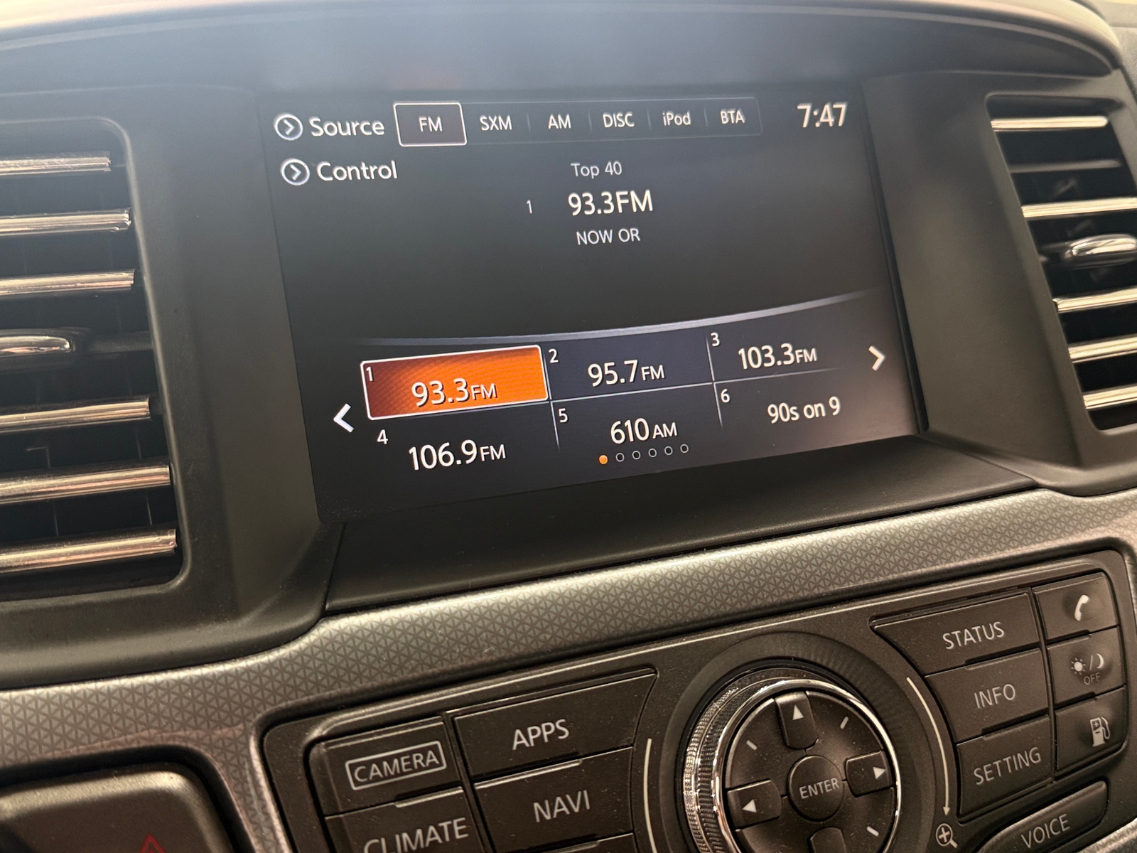 Thumbnail: 2019 Nissan Pathfinder - 3