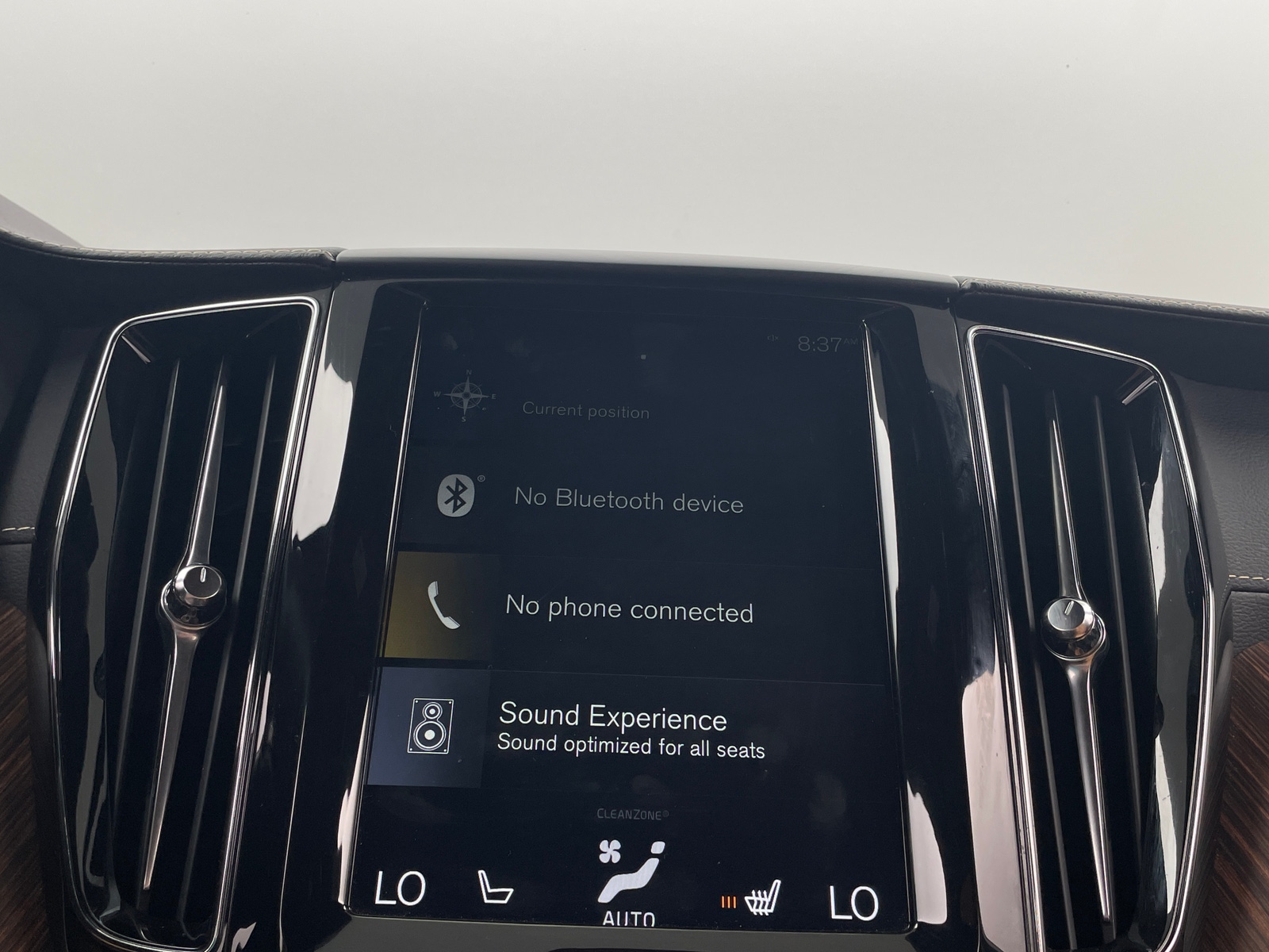 Thumbnail: 2020 Volvo XC60 - 3
