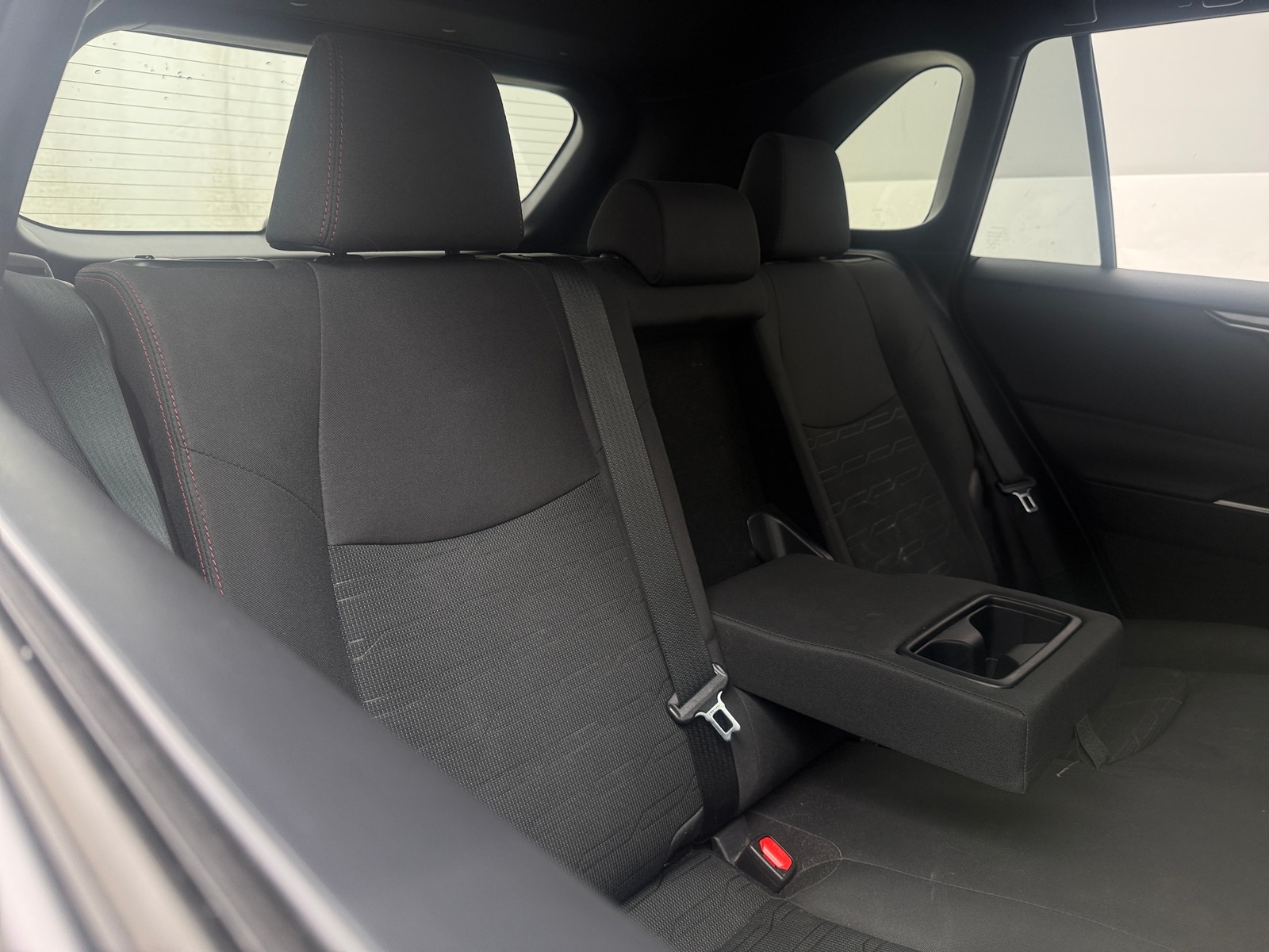 Thumbnail: 2021 Toyota RAV4 - 6