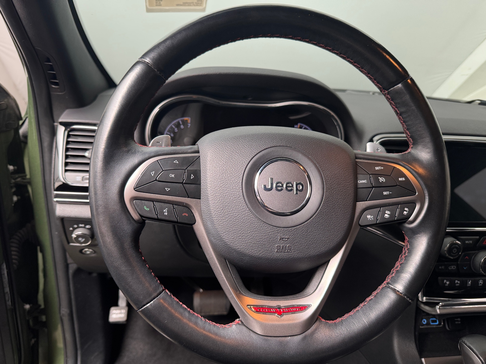 Thumbnail: 2020 Jeep Grand Cherokee - 4