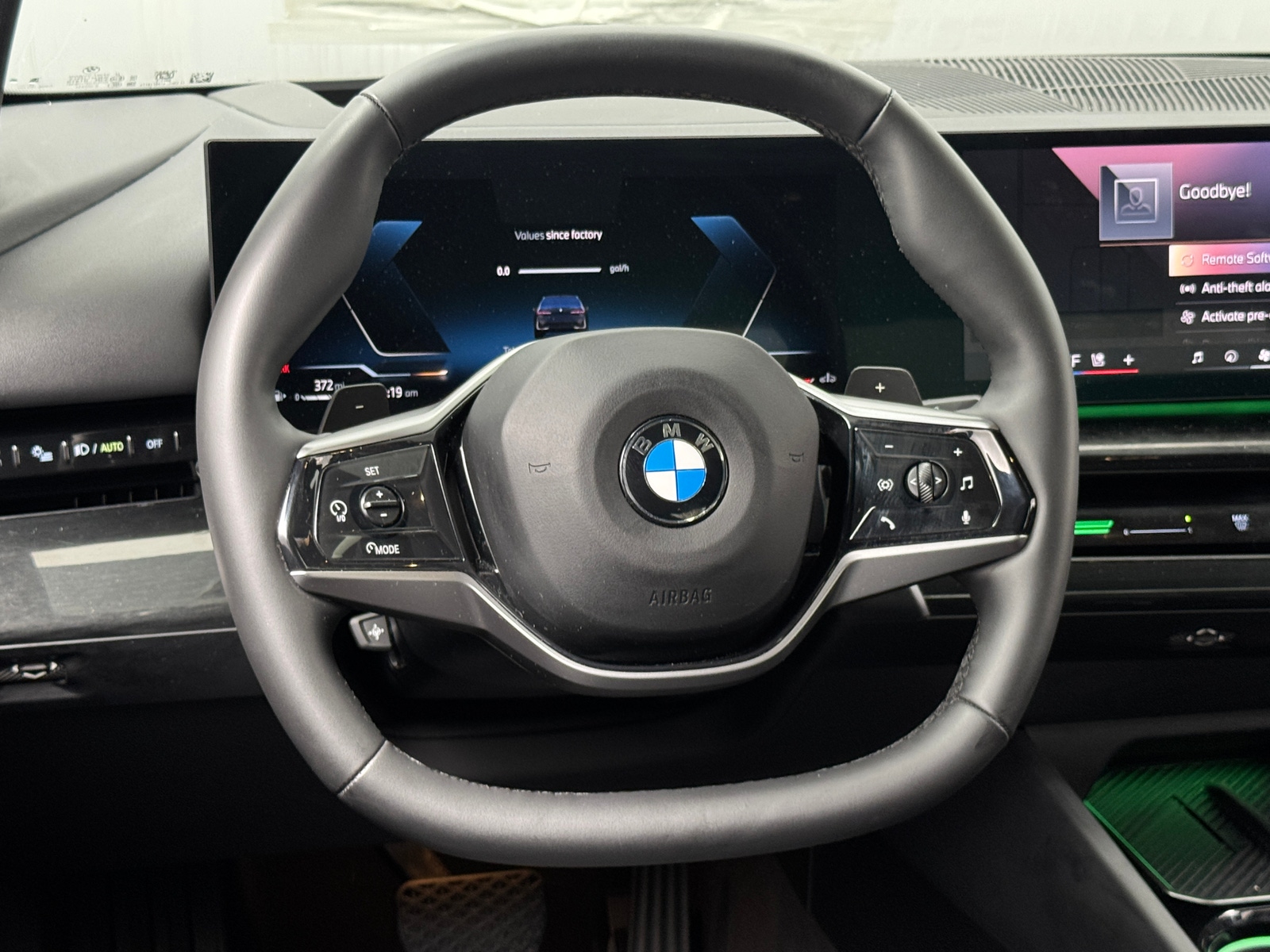 Thumbnail: 2026 BMW 5 Series - 5