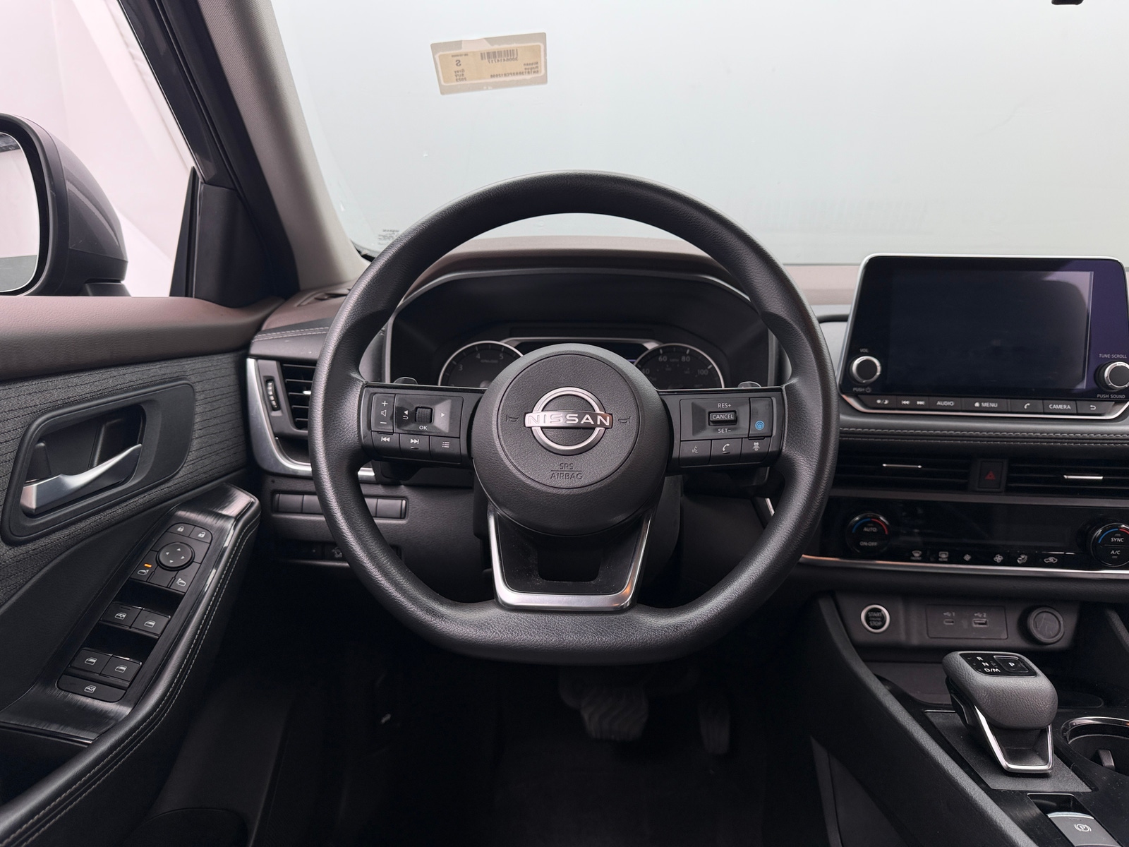 Thumbnail: 2023 Nissan Rogue - 5