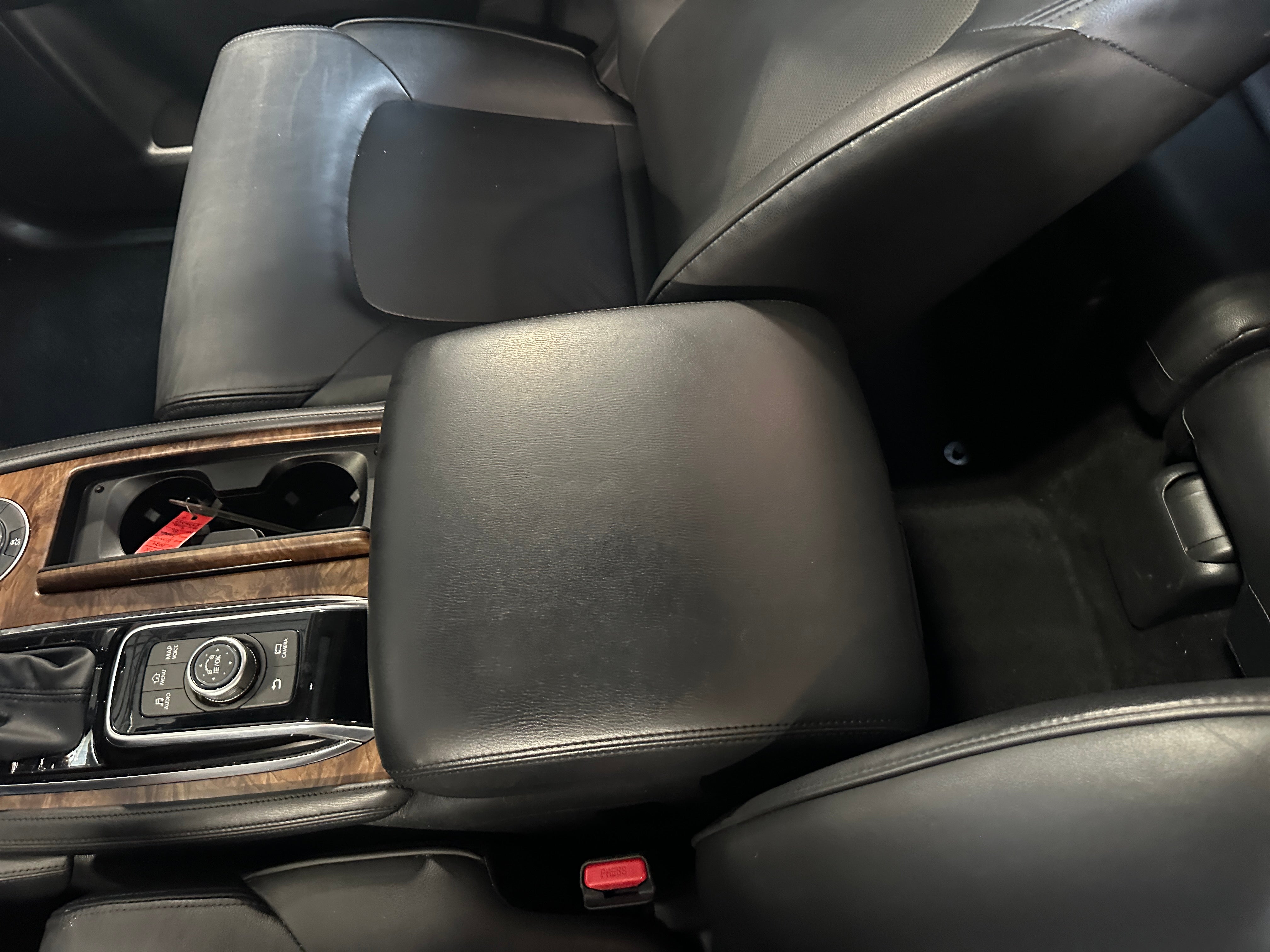 2024 Nissan Armada SL - Photo 25