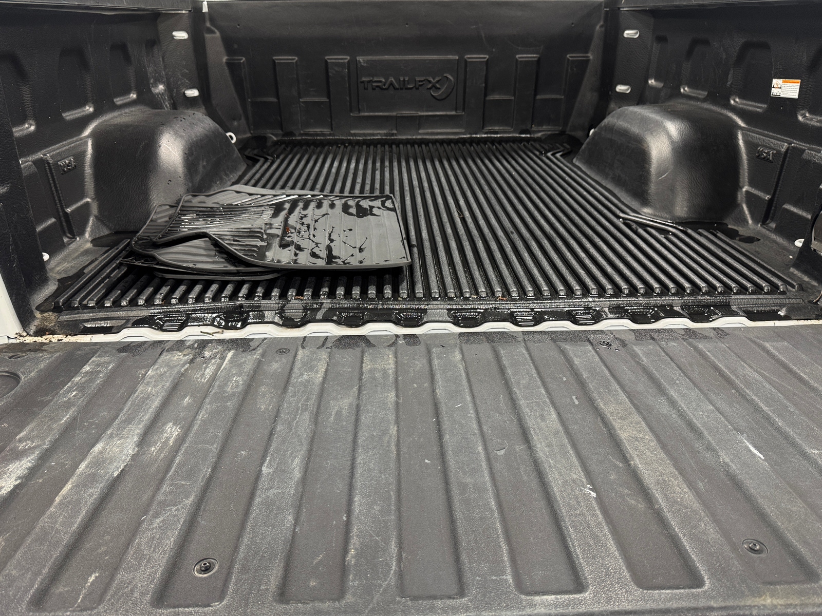 Thumbnail: 2025 Chevrolet Silverado 1500 - 7