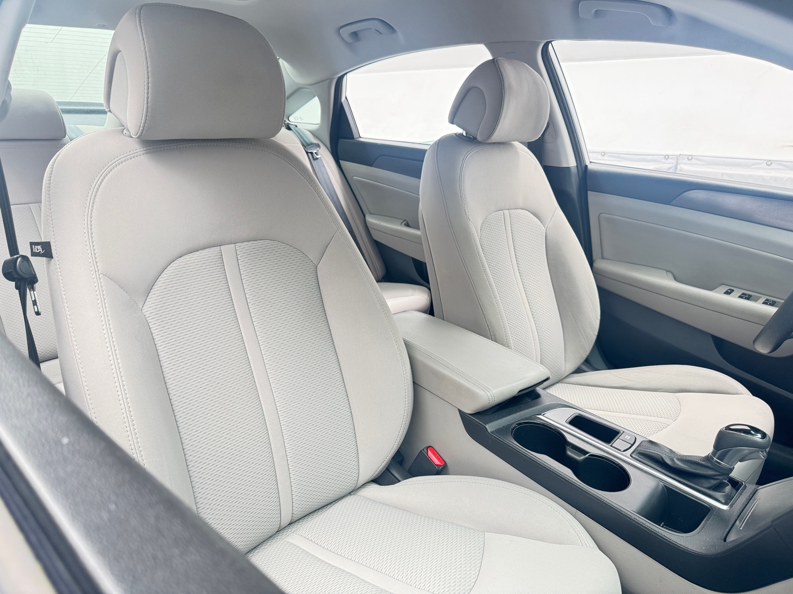 Thumbnail: 2015 Hyundai Sonata - 2