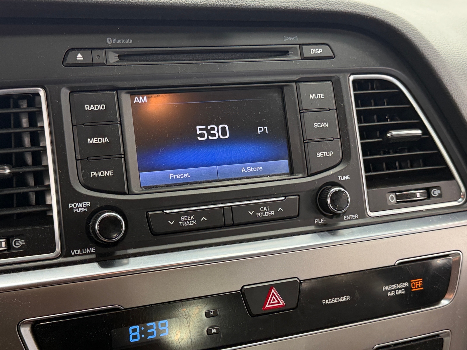 Thumbnail: 2015 Hyundai Sonata - 4