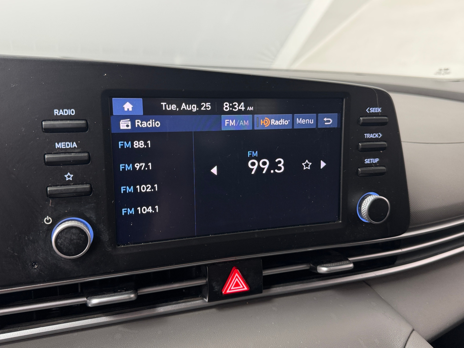 Thumbnail: 2024 Hyundai Elantra - 4