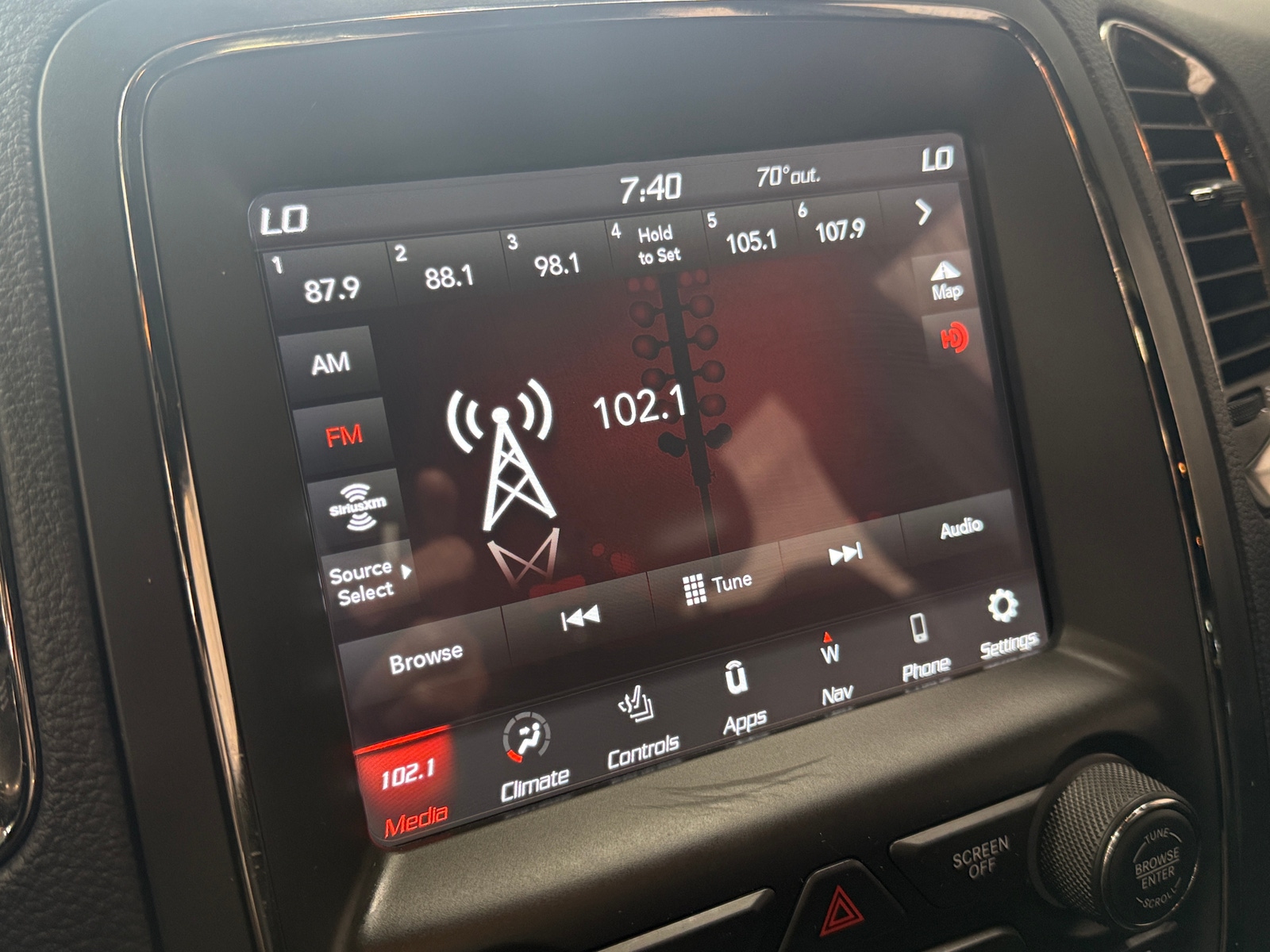 Thumbnail: 2020 Dodge Durango - 3