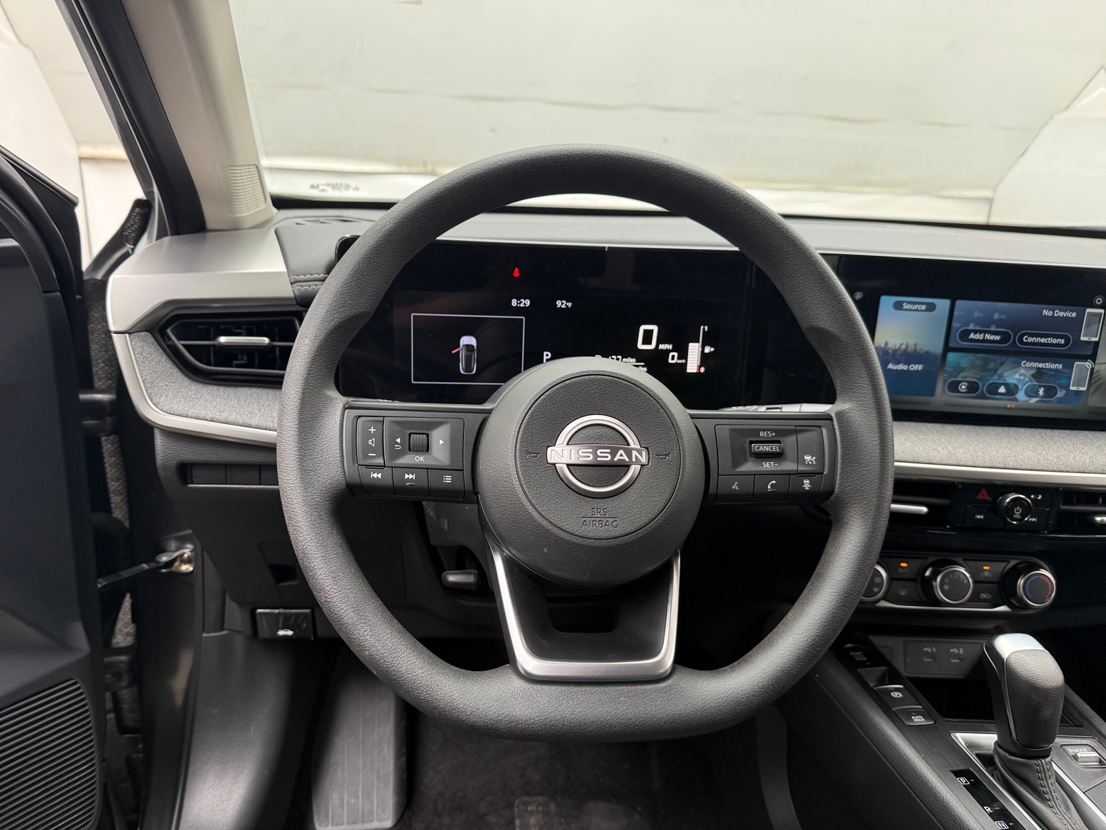 Thumbnail: 2025 Nissan Kicks - 5