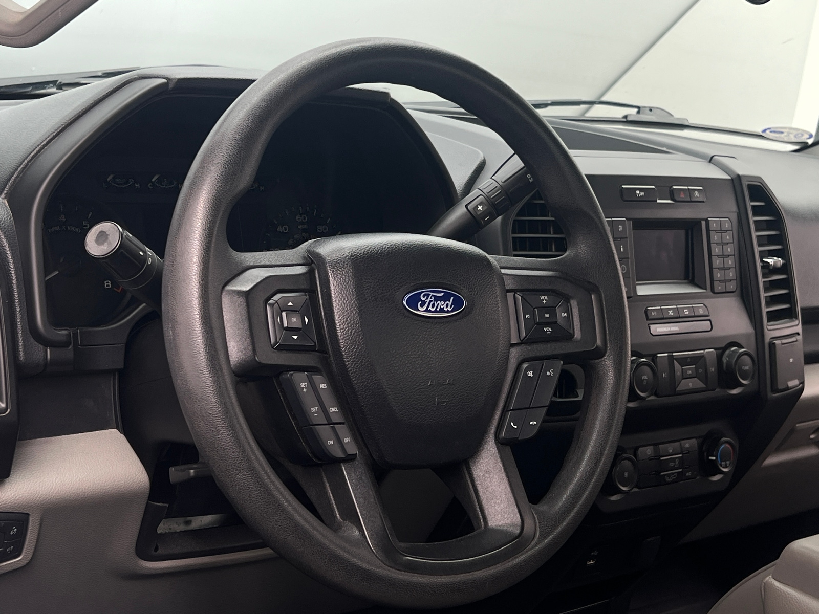 Thumbnail: 2020 Ford Econoline - 5