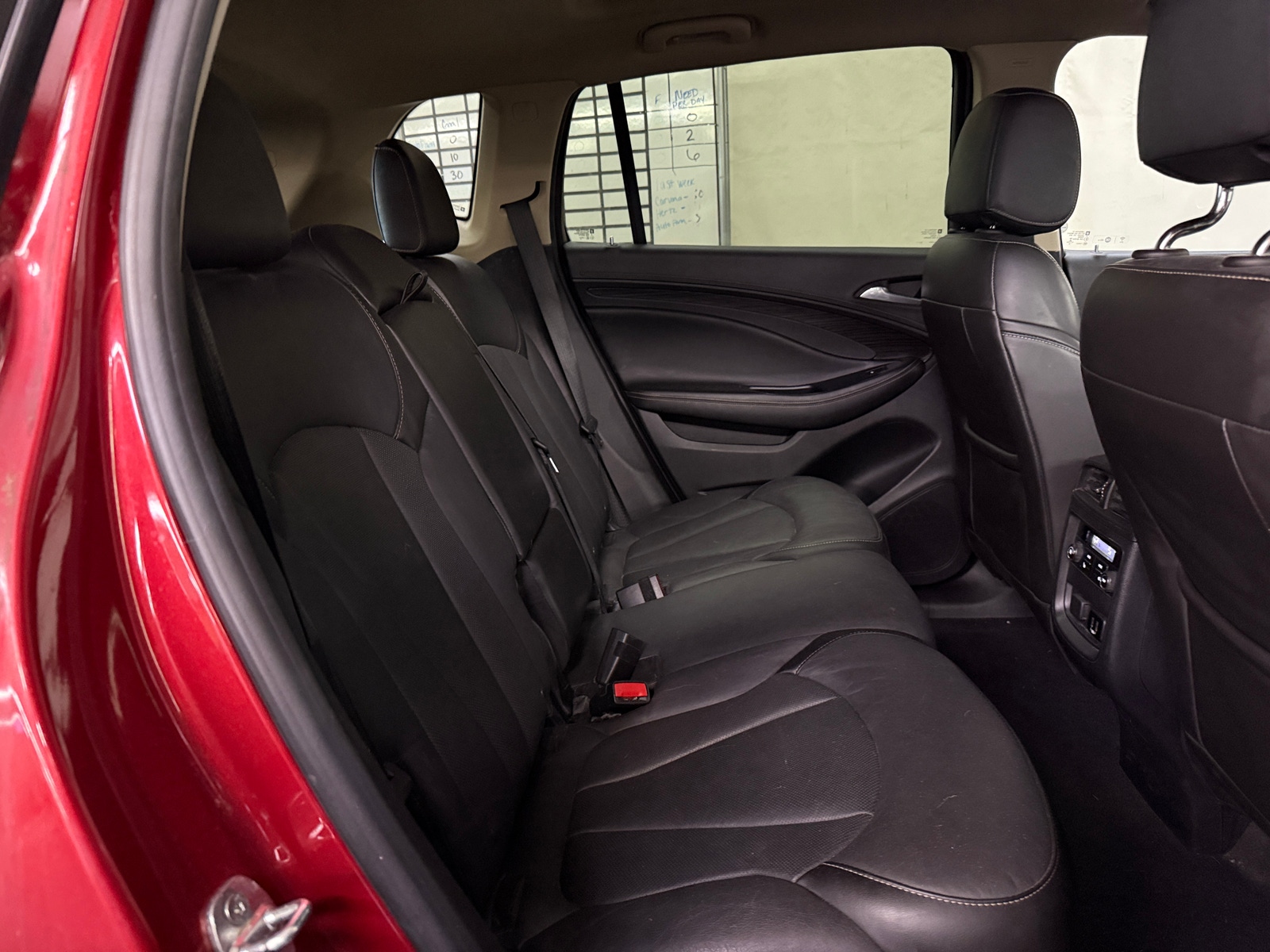 Thumbnail: 2017 Buick Envision - 5