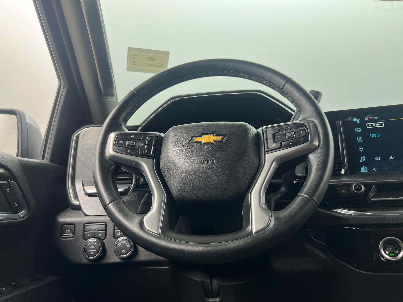 Thumbnail: 2023 Chevrolet Silverado 1500 - 5