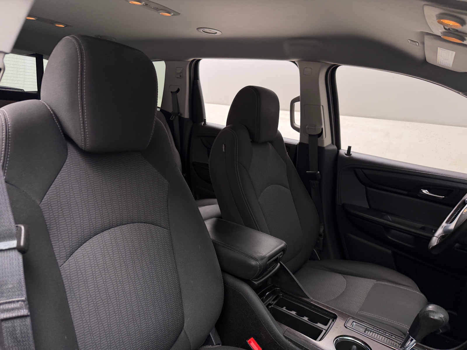 Thumbnail: 2016 Chevrolet Traverse - 2