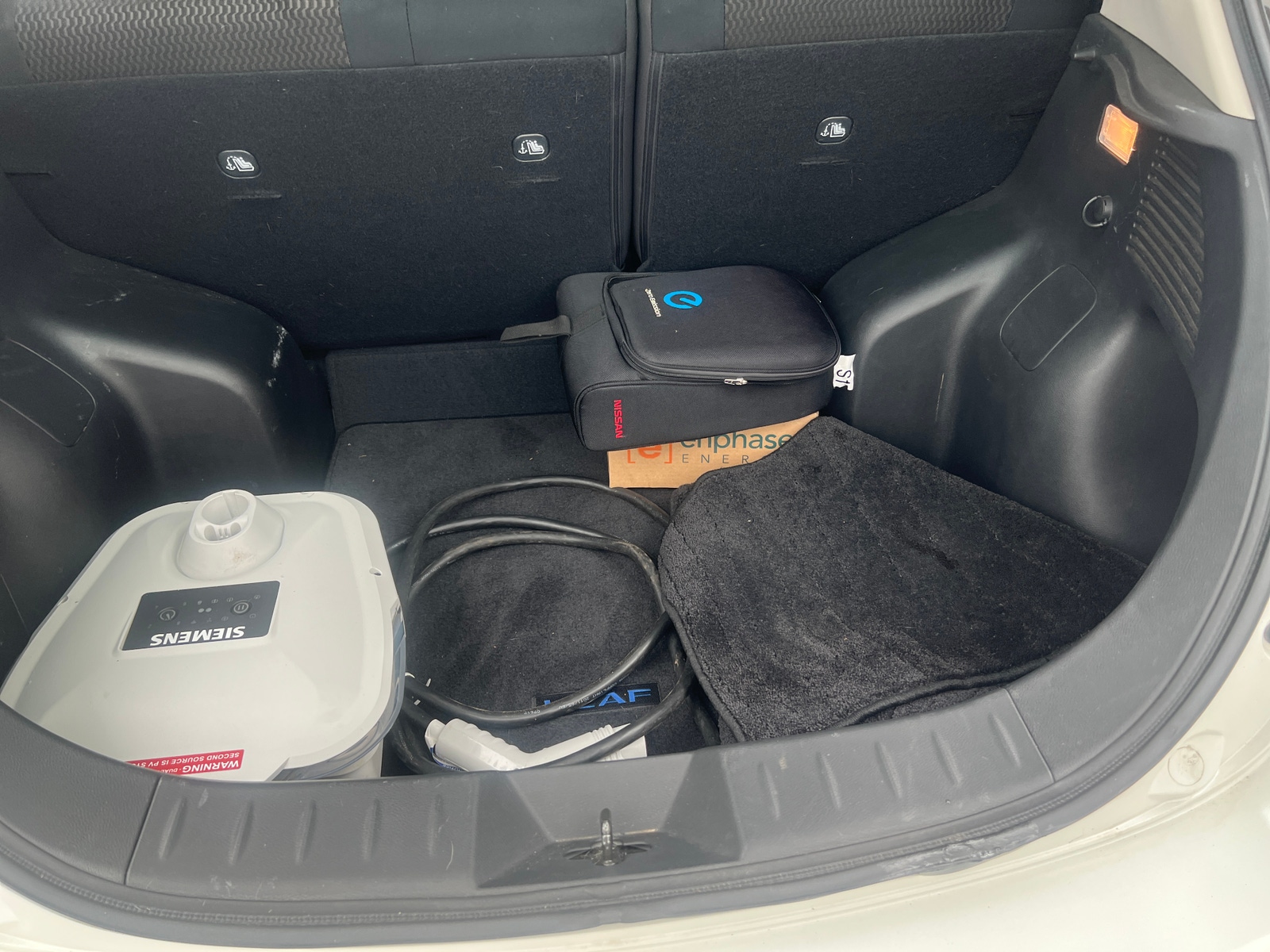Thumbnail: 2015 Nissan Leaf - 7