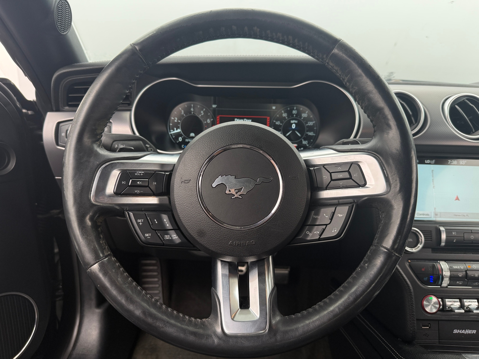 Thumbnail: 2018 Ford Mustang - 4