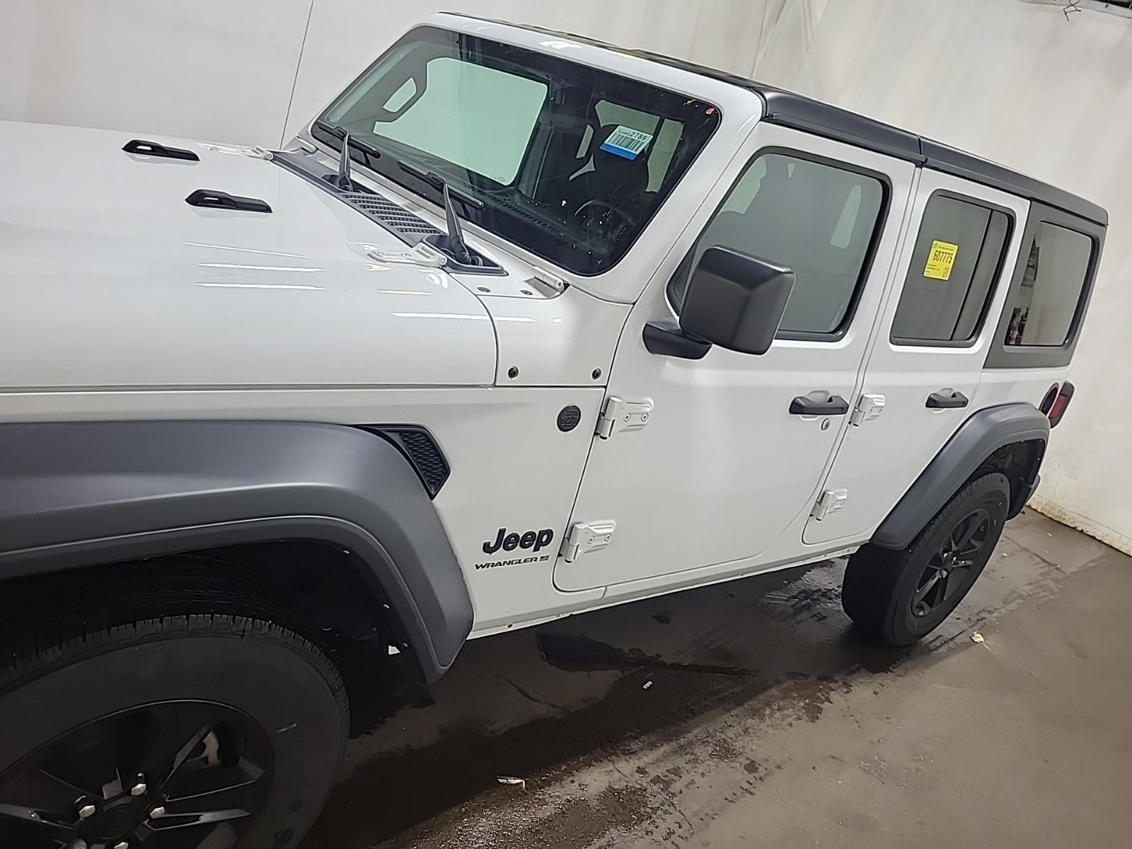 2023 Jeep Wrangler Sport Altitude